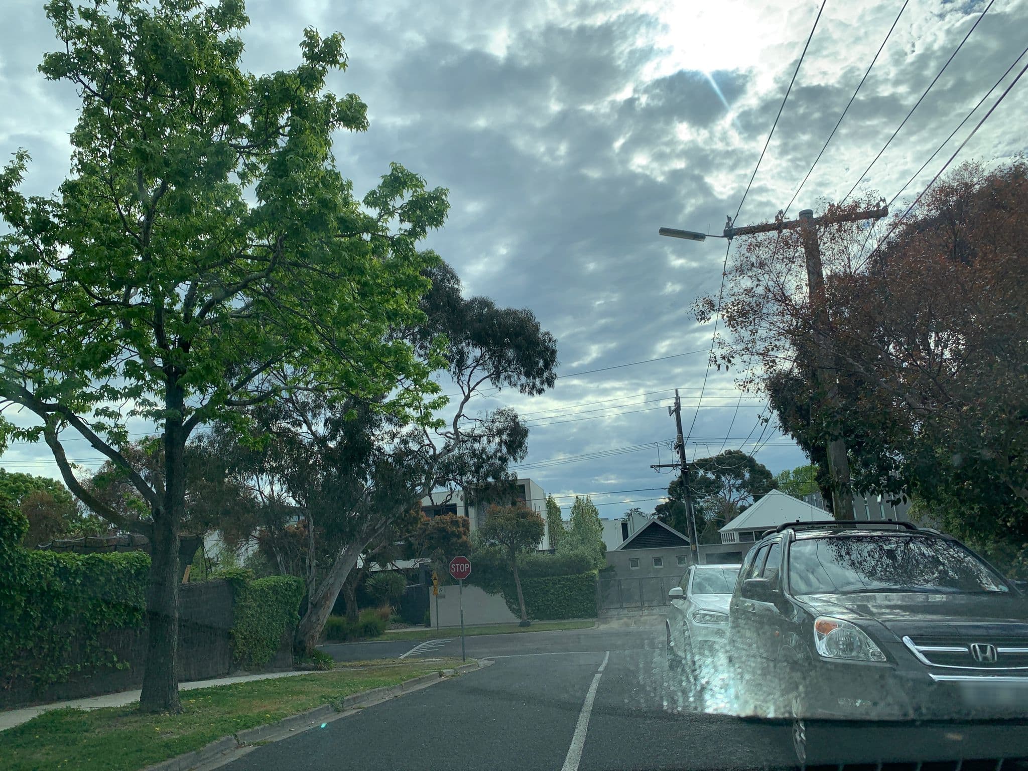 Street view near Bed Of AC, Hampton — © fadi1994 (CC BY-SA · Mapillary)