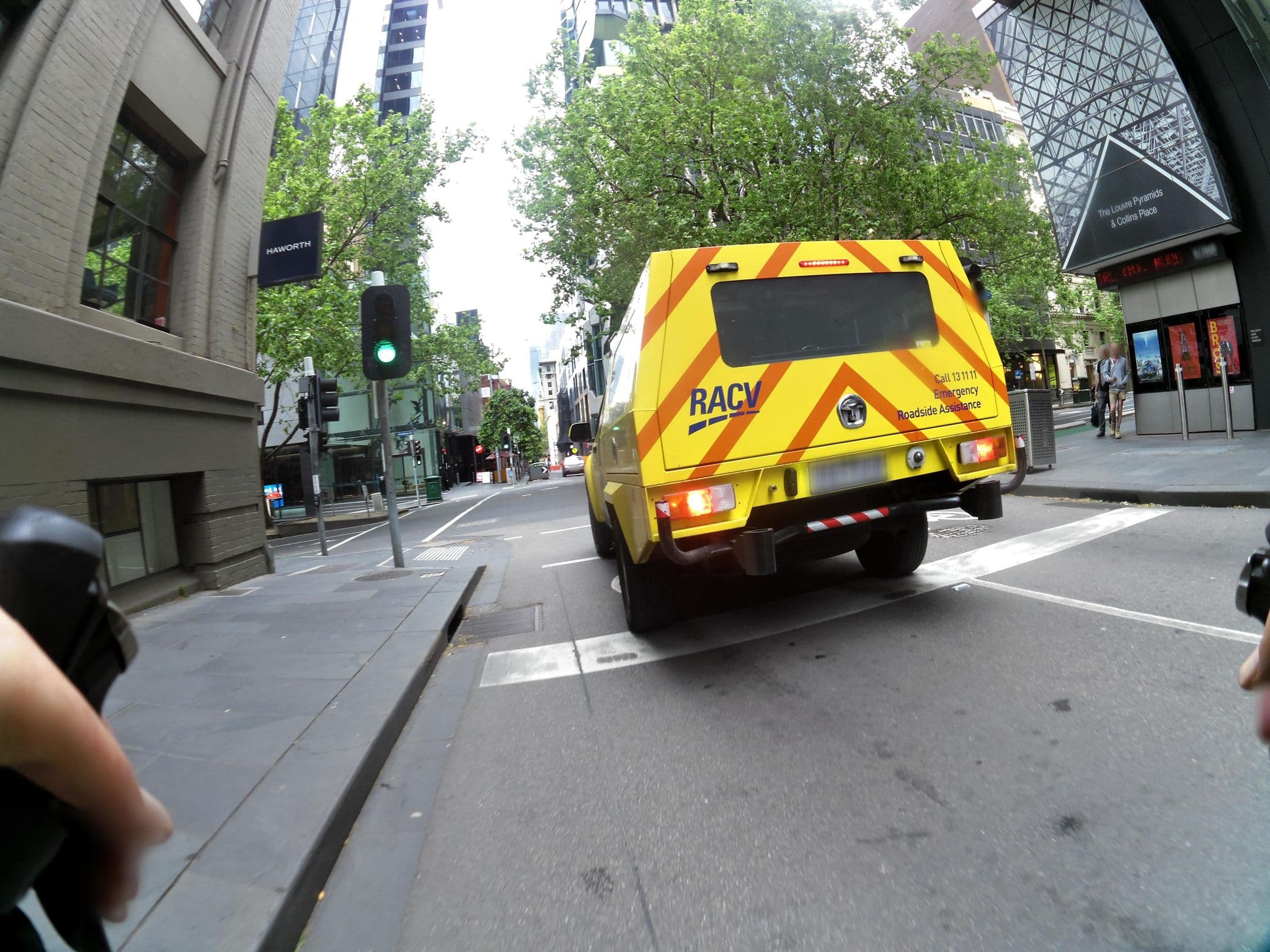 Street view near Le Meridien, Melbourne City Centre — © skillsy (CC BY-SA · Mapillary)