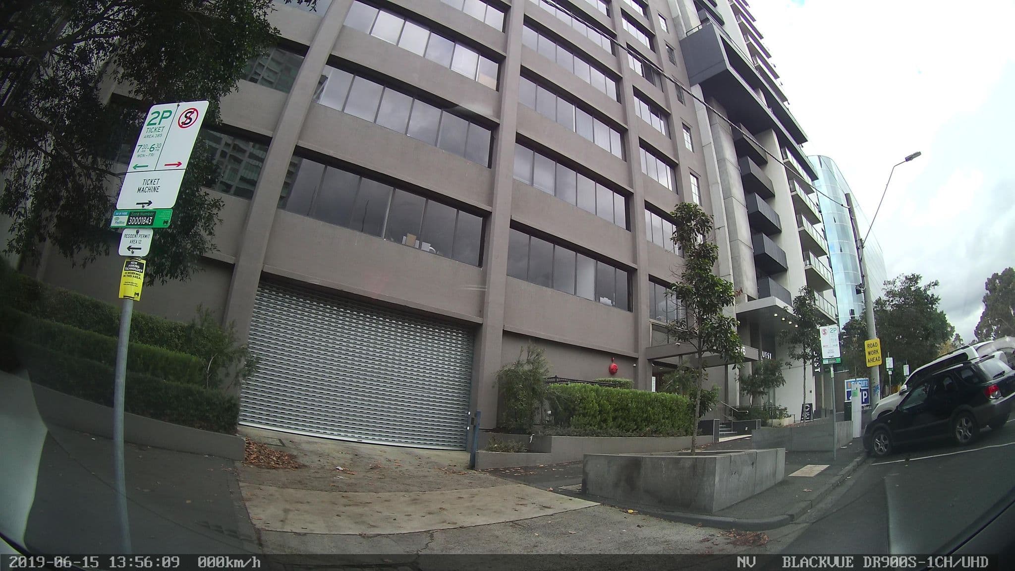 Street view near Holiday Inn St Kilda Rd Melbourne, South Melbourne — © eneerhut (CC BY-SA · Mapillary)