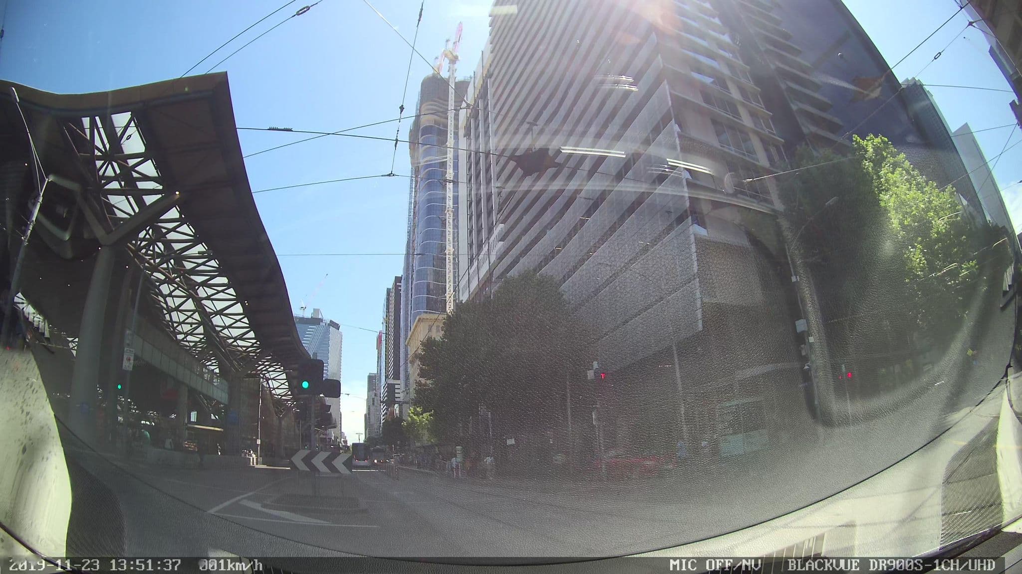 Street view near Indulgence, Docklands — © skillsy (CC BY-SA · Mapillary)