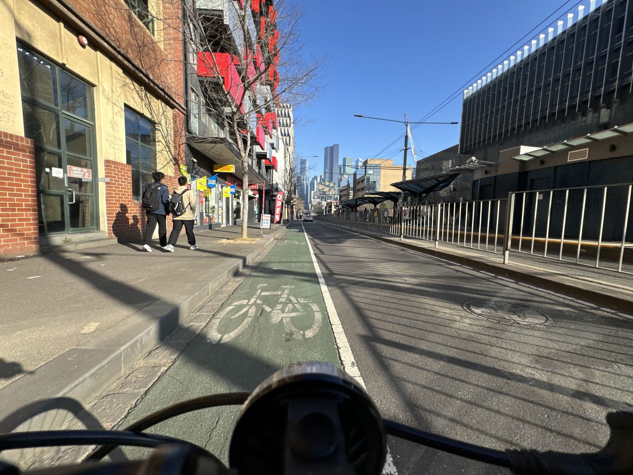 Street view near Unilodge, Carlton — © amallama (CC BY-SA · Mapillary)