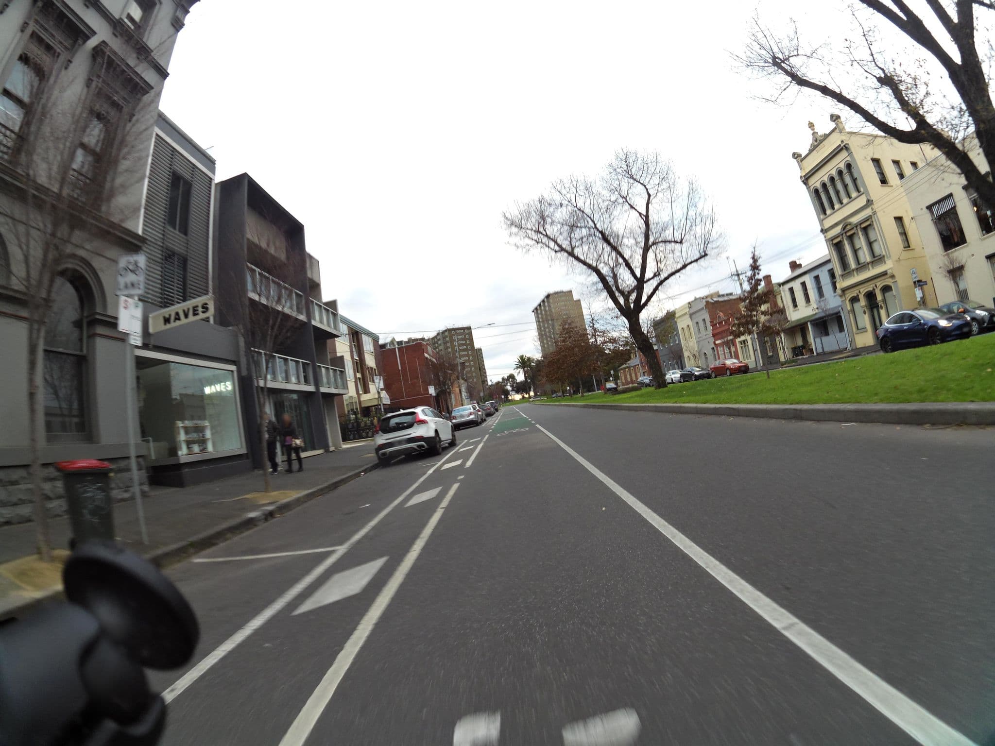 Street view near Drummond Serviced Apartments, Carlton — © skillsy (CC BY-SA · Mapillary)