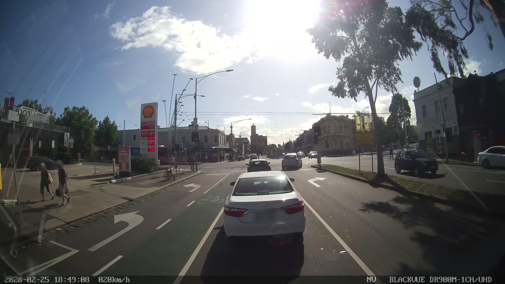 Street view near Hotel Astor, Carlton — © scottsarah (CC BY-SA · Mapillary)