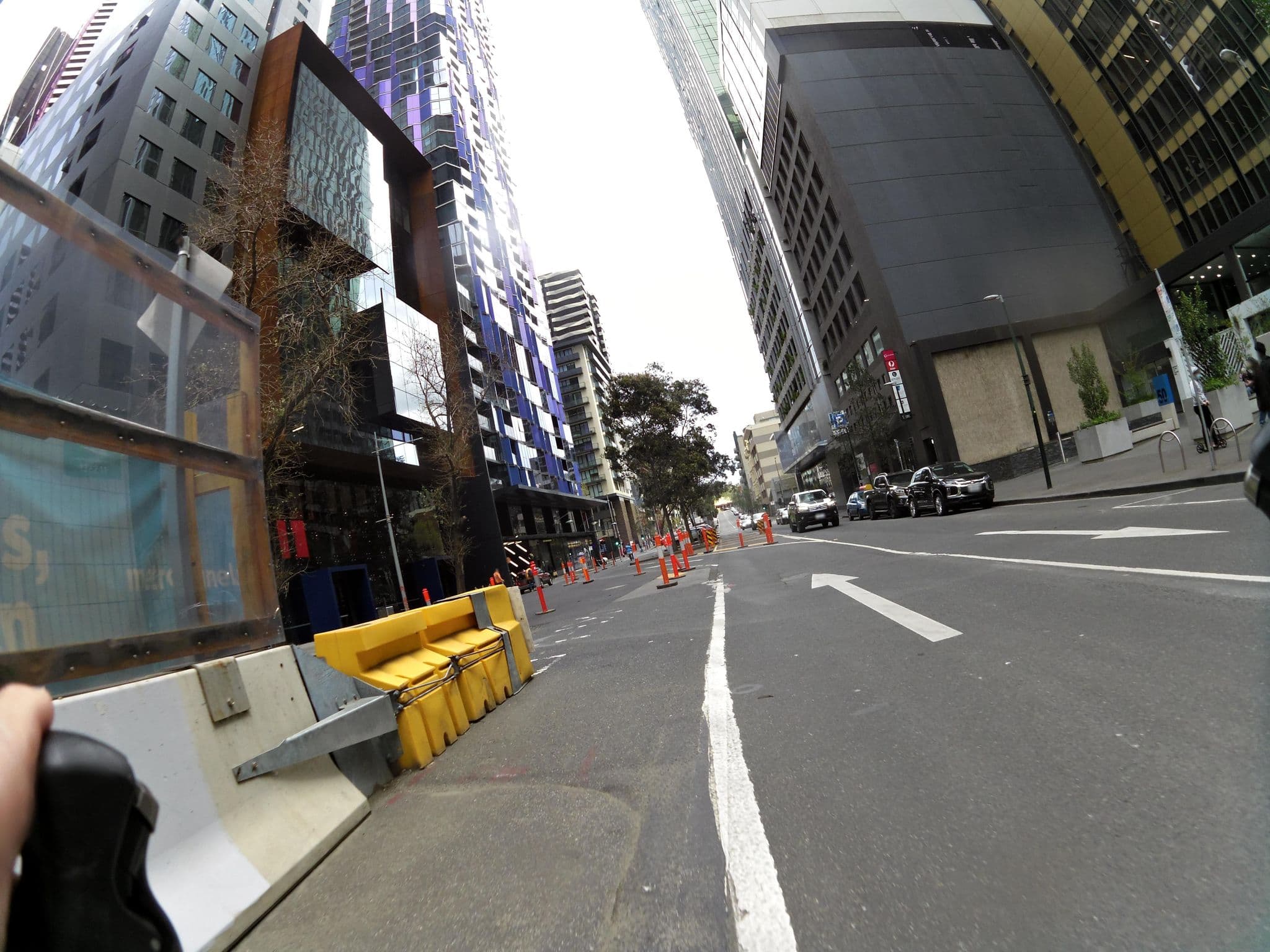 Street view near Bedroom 208, Melbourne — © skillsy (CC BY-SA · Mapillary)