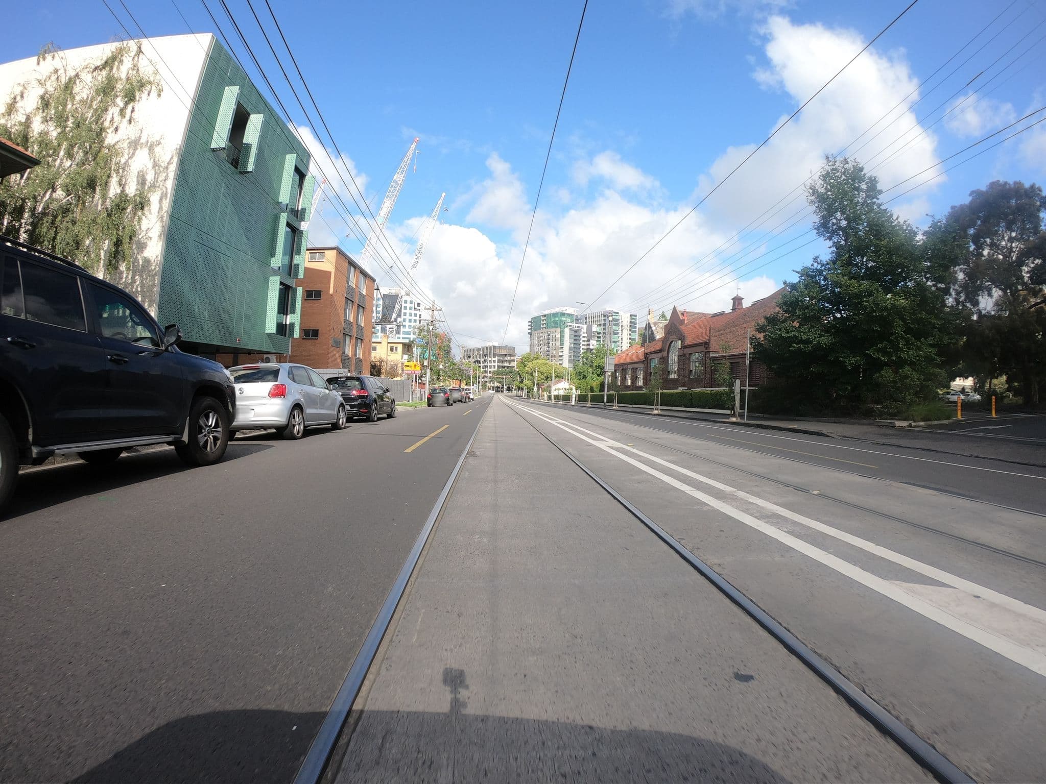 Street view near Domo Apartments-Luma, Windsor — © eneerhut (CC BY-SA · Mapillary)