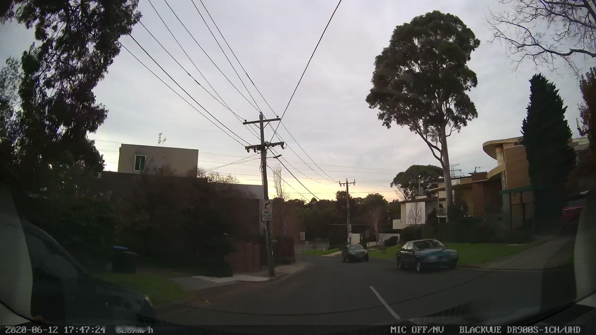 Street view near F&D' s House, Toorak — © skillsy (CC BY-SA · Mapillary)