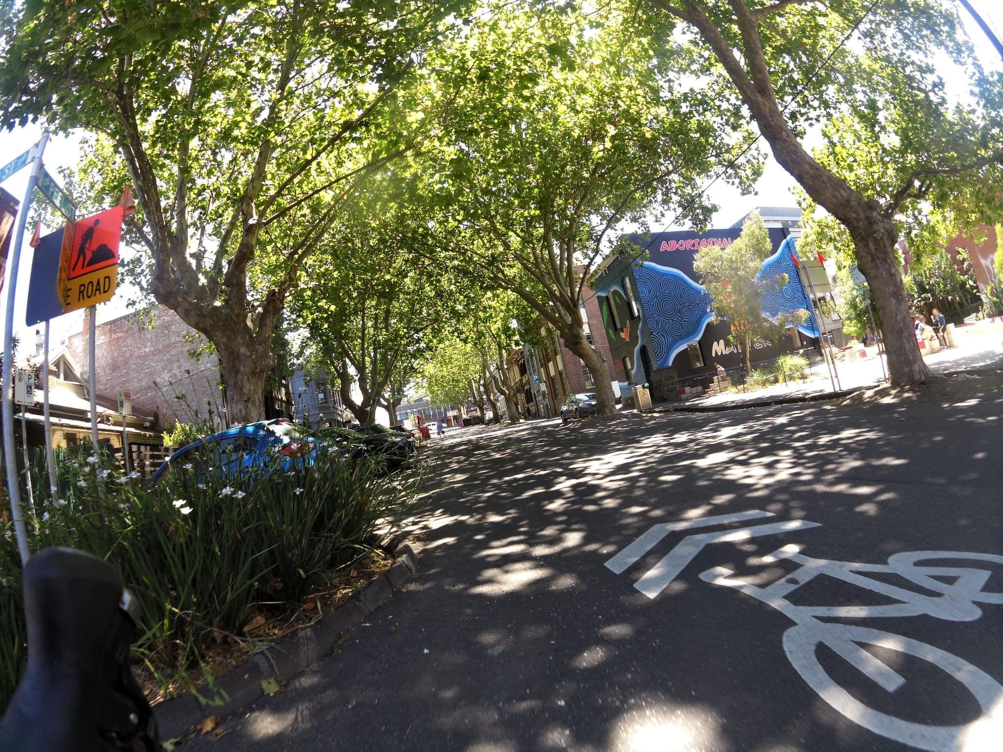Street view near Airbnb Little Oxford Street, Collingwood — © skillsy (CC BY-SA · Mapillary)
