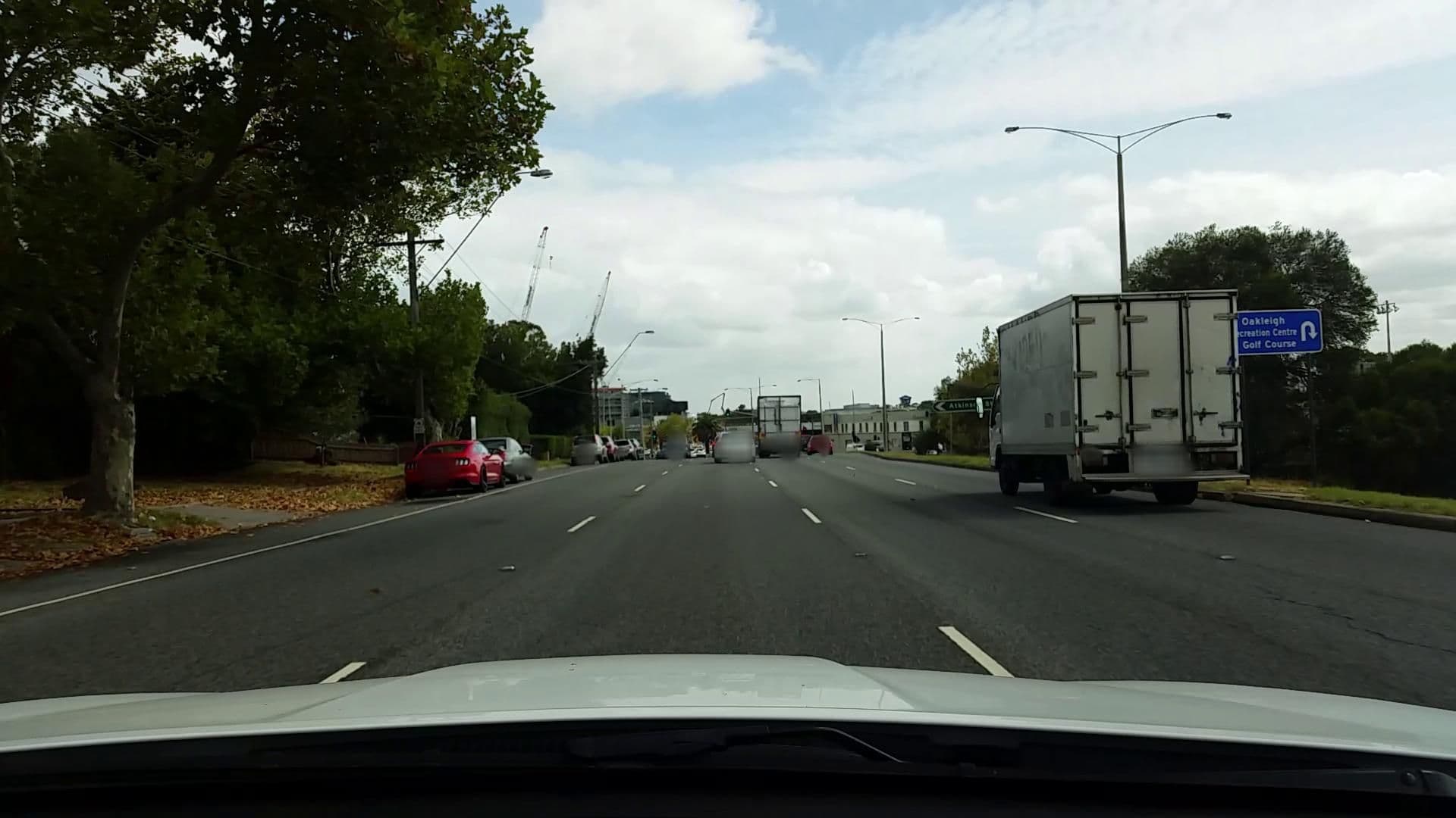 Street view near Australian Pacific Inns, Oakleigh — © mattburt7 (CC BY-SA · Mapillary)