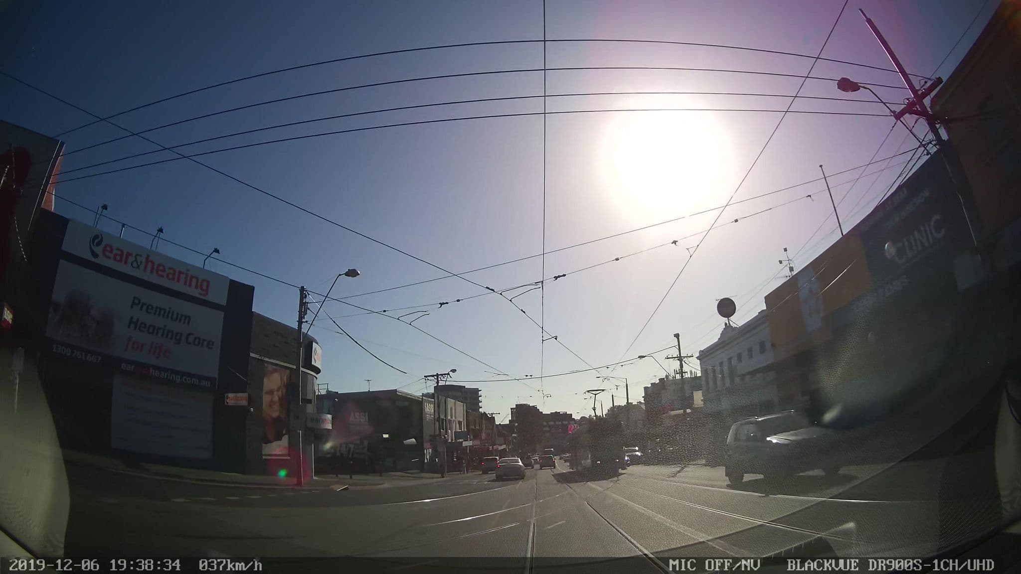 Street view near Skinny Dog Hotel, Kew — © skillsy (CC BY-SA · Mapillary)