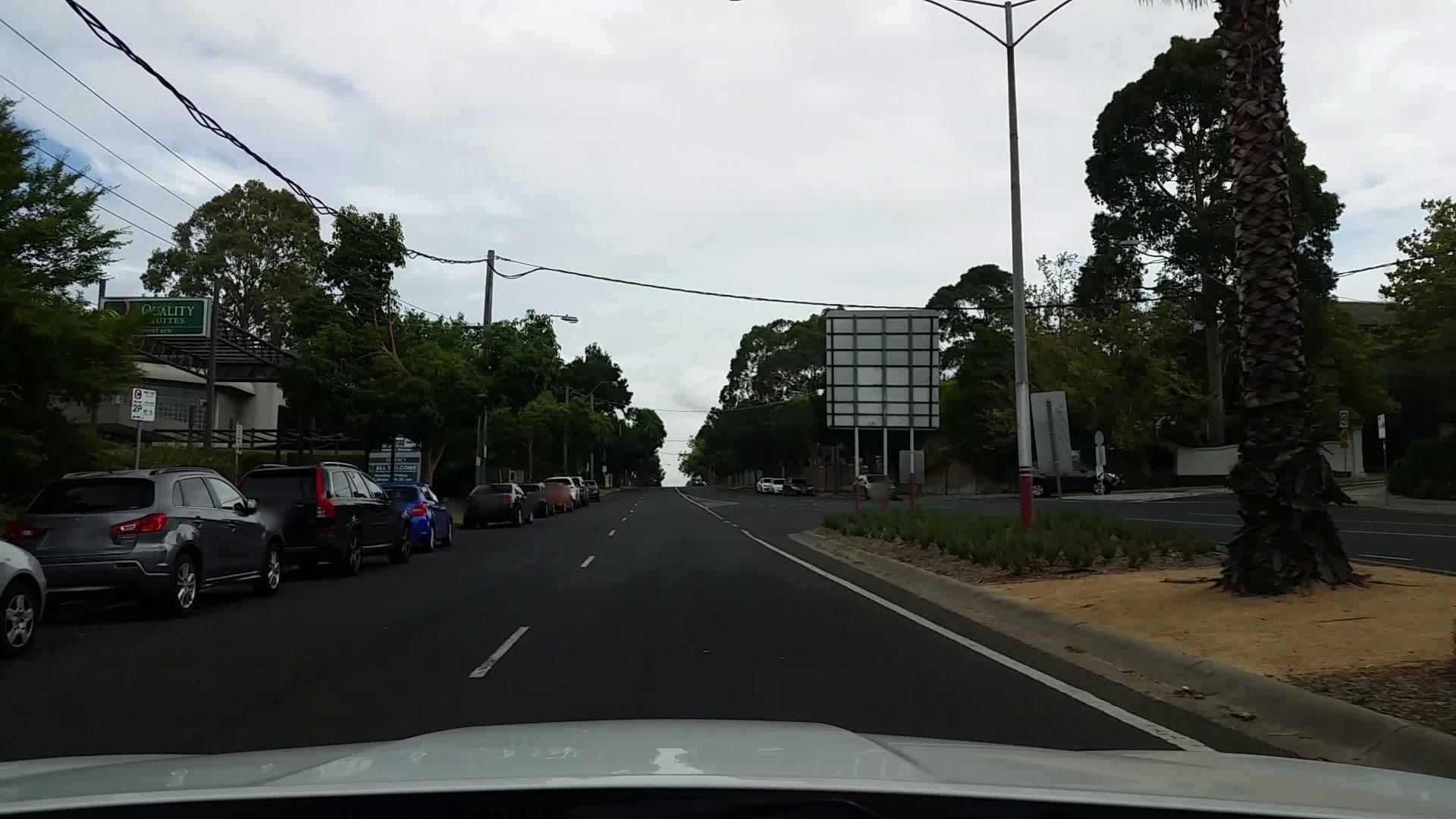 Street view near Comfy Kew Apartments, Kew — © mattburt7 (CC BY-SA · Mapillary)