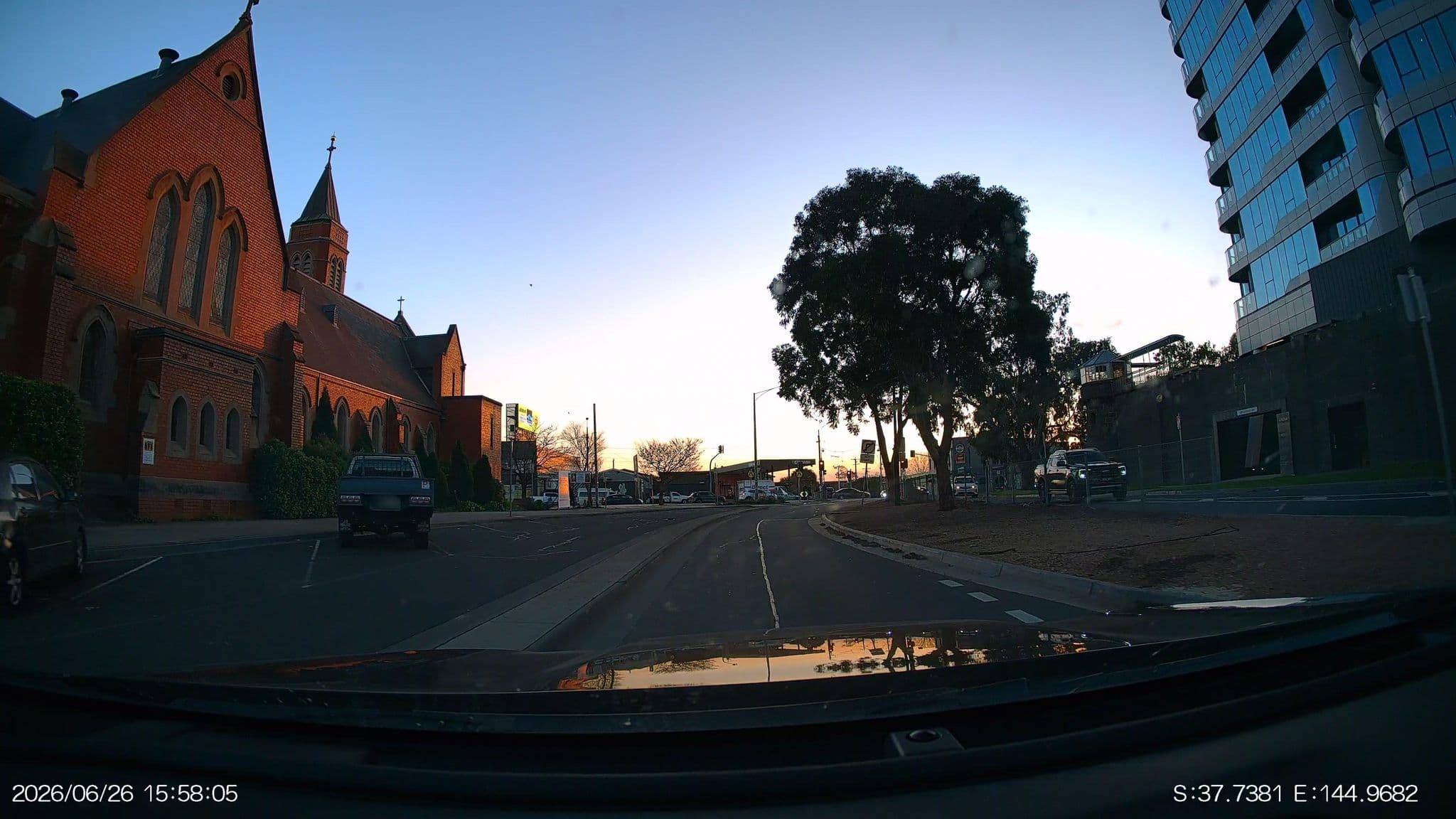 Street view near Adina Apartment Hotel, Coburg North — © aHS (CC BY-SA · Mapillary)