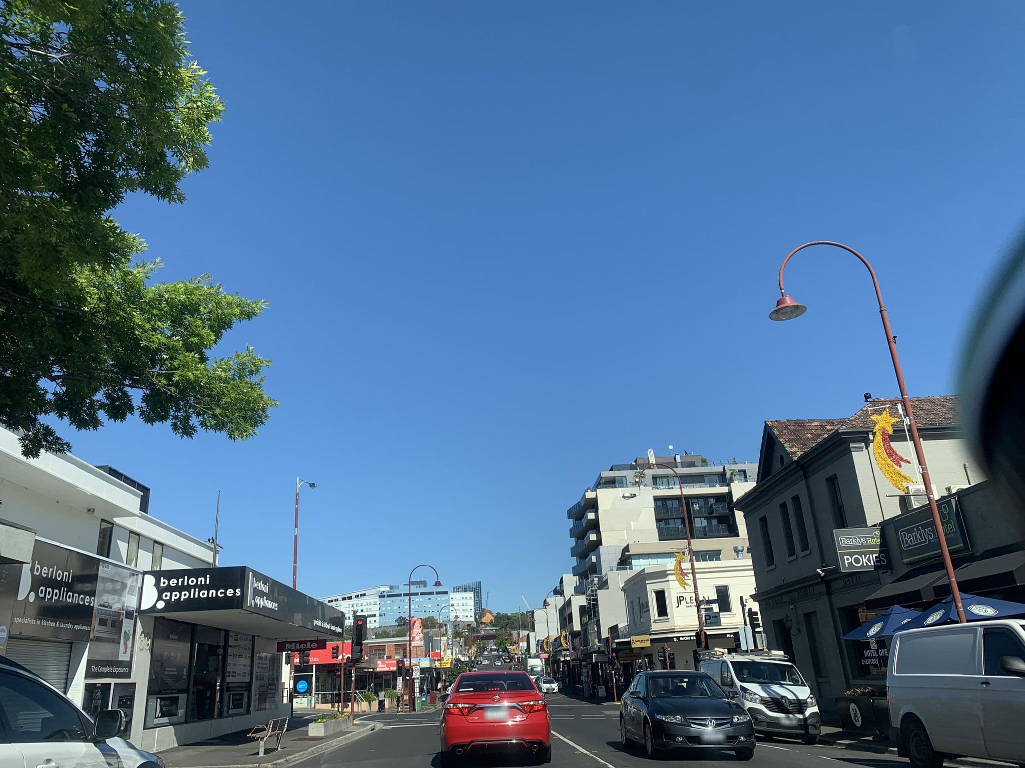 Street view near Barklys Hotel, Heidelberg — © TonyStark (CC BY-SA · Mapillary)