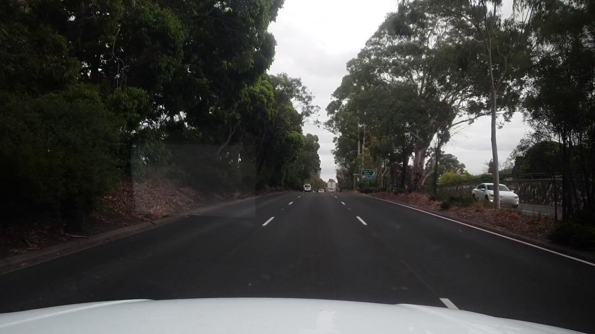 Street view near Best Western Manor Inn Mitcham, Mitcham — © mattburt7 (CC BY-SA · Mapillary)