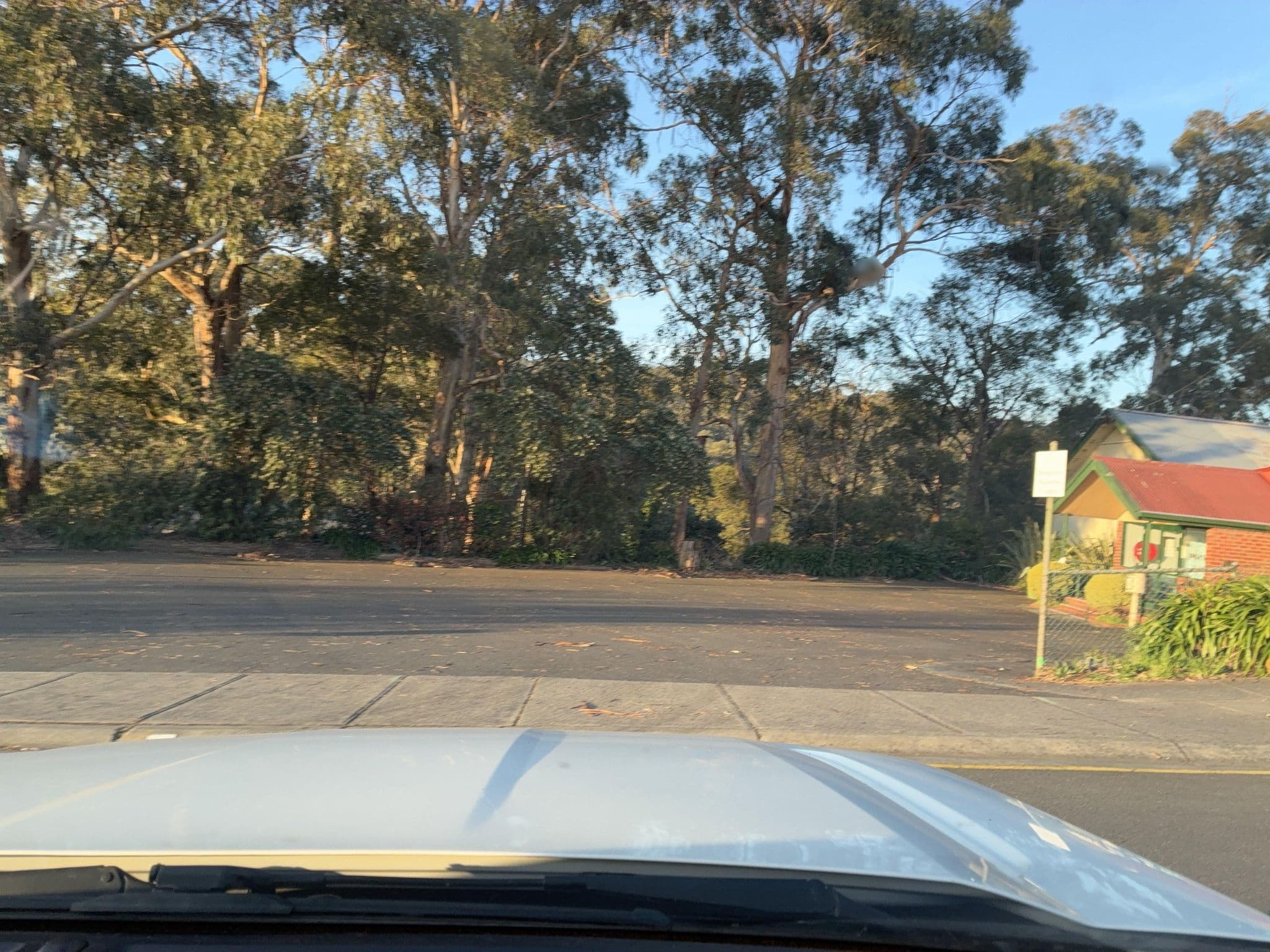 Street view near Brae Dale Lodge, Belgrave — © DanXCI (CC BY-SA · Mapillary)