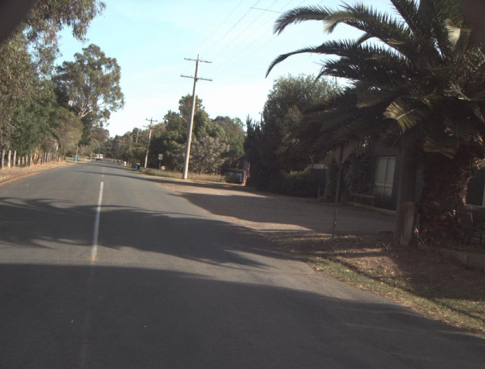 Street view near Avenel Pub, Avenel — © vicroads (CC BY-SA · Mapillary)