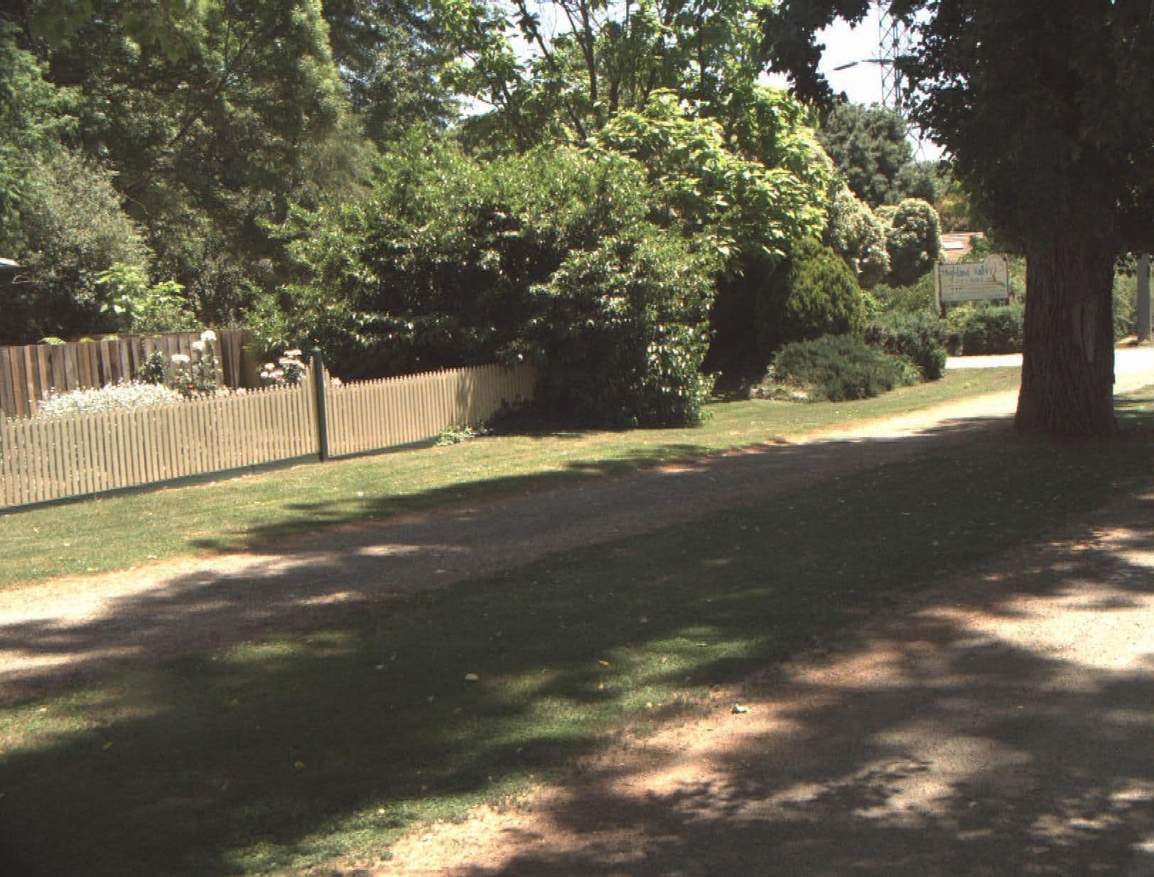 Street view near The Silver Birches Holiday Village, Bright — © vicroads (CC BY-SA · Mapillary)