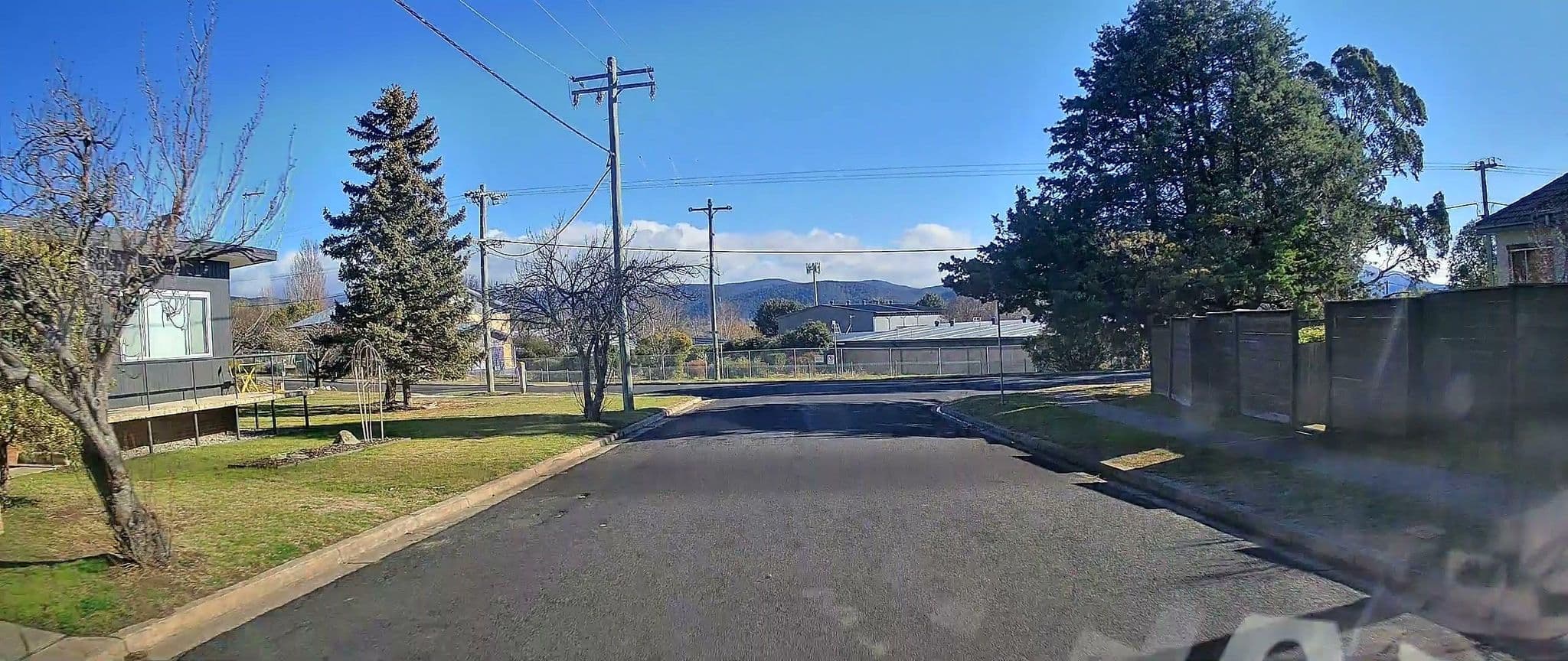 Street view near Amber Apartments, Jindabyne — © maxim752 (CC BY-SA · Mapillary)