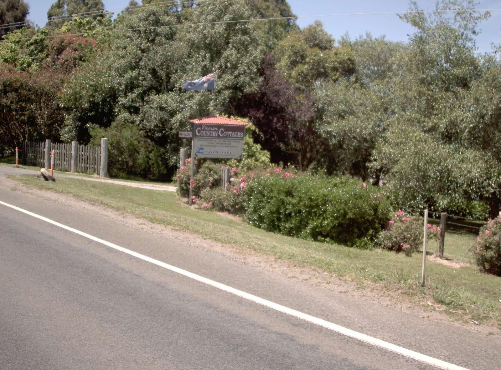 Street view near Neerim Country Cottages, Neerim South — © vicroads (CC BY-SA · Mapillary)