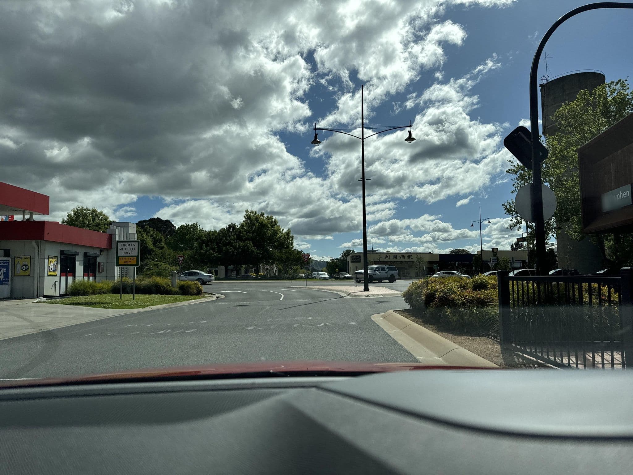 Street view near Wodonga Youth Services, Wodonga — © aaaaplay (CC BY-SA · Mapillary)