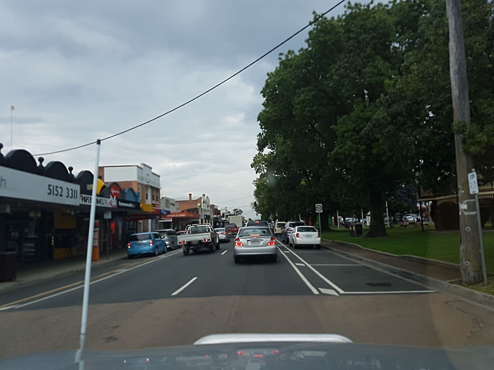 Street view near Bairnsdale Tourist Caravan Park, Bairnsdale — © stev391 (CC BY-SA · Mapillary)