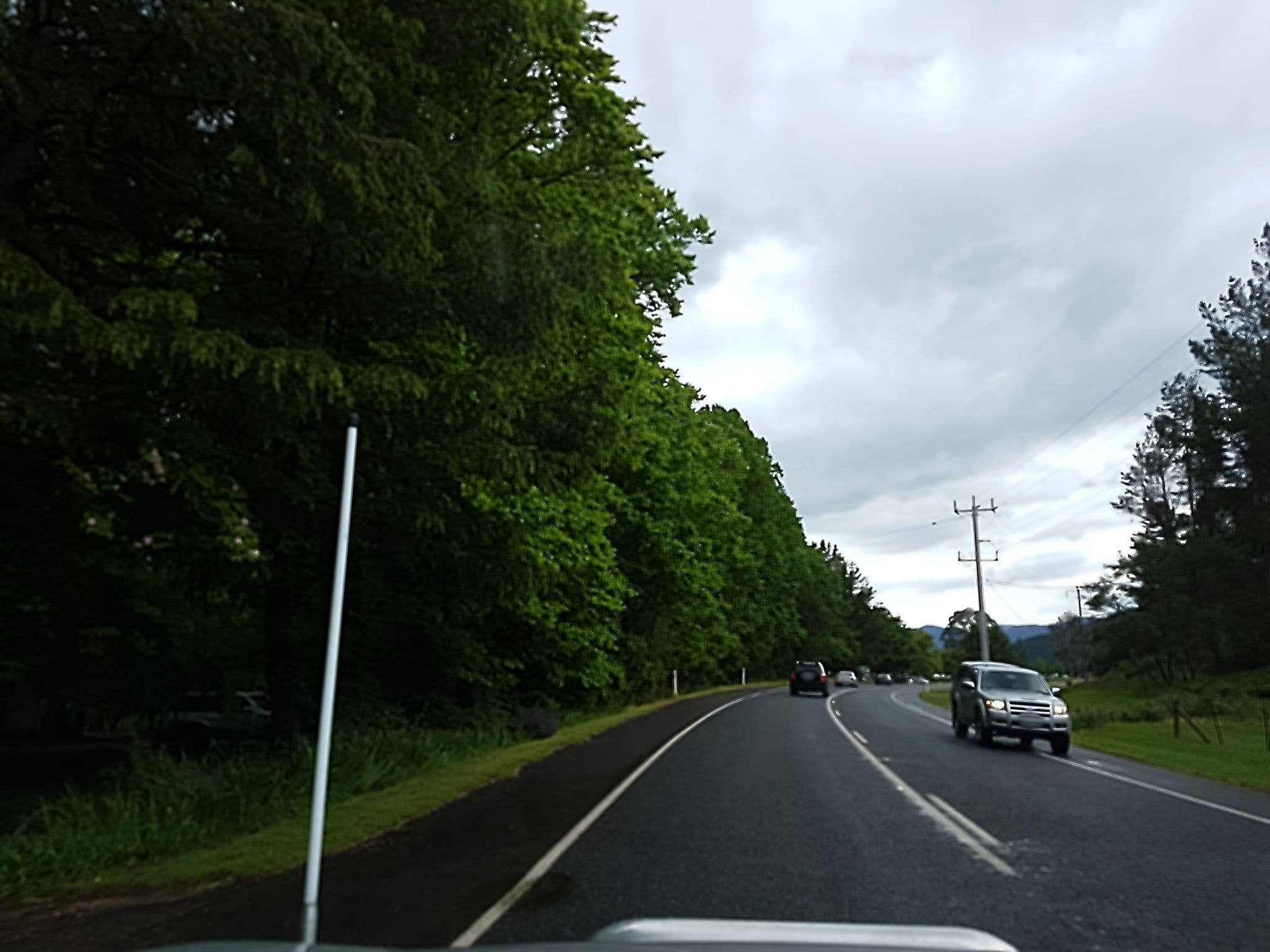Street view near Alpine Park Riverside Cottages, Porepunkah — © stev391 (CC BY-SA · Mapillary)