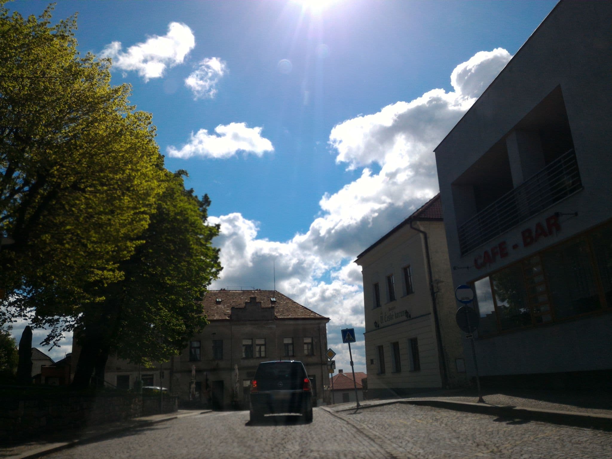 Street view near Brixen galerie, Okrouhlice — © fell3 (CC BY-SA · Mapillary)