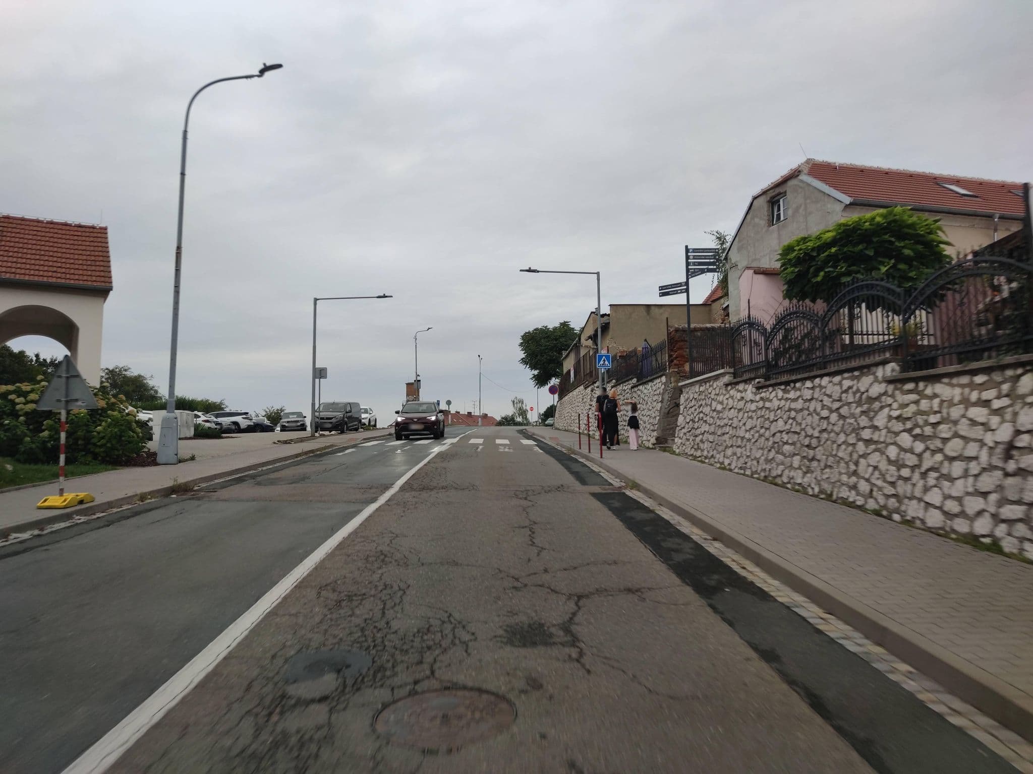 Street view near Hotel Eliška, Mikulov — © martinpoljak (CC BY-SA · Mapillary)