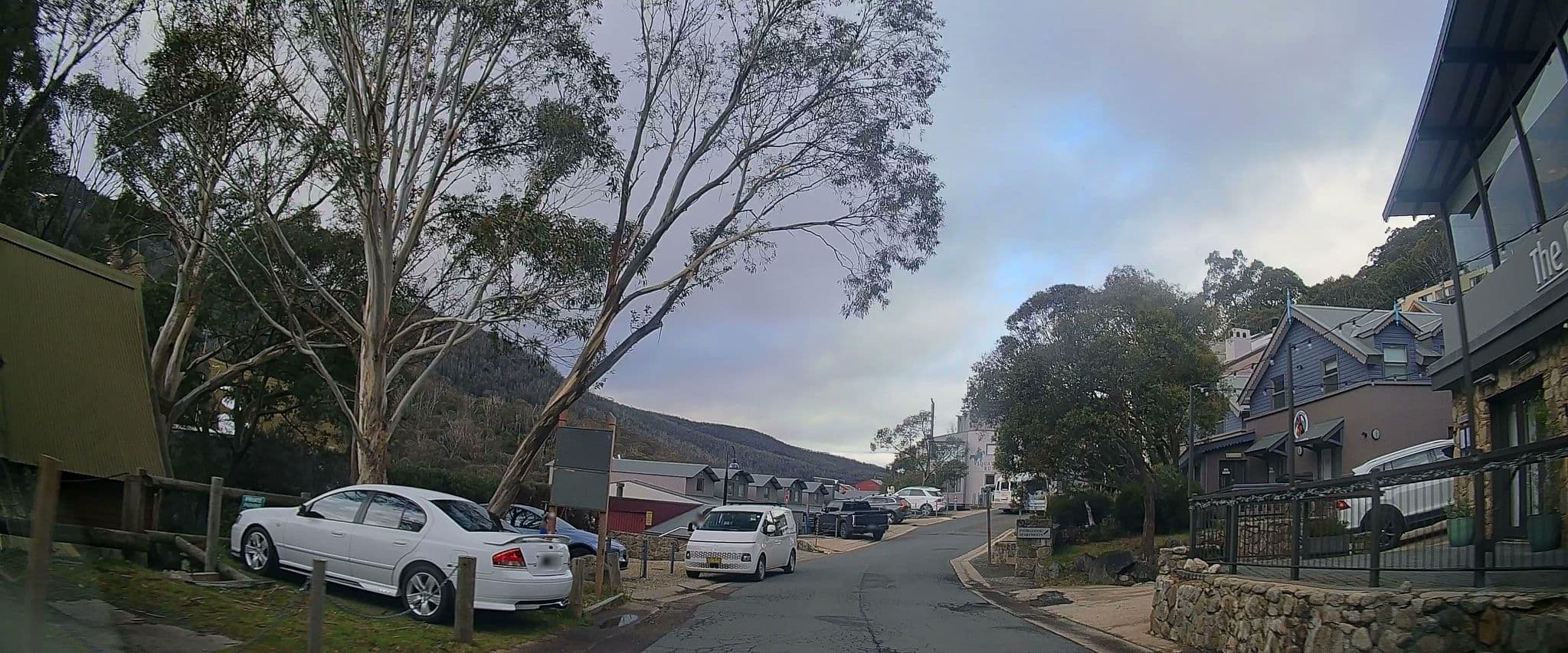 Street view near The Denman Hotel, Jindabyne — © maxim752 (CC BY-SA · Mapillary)