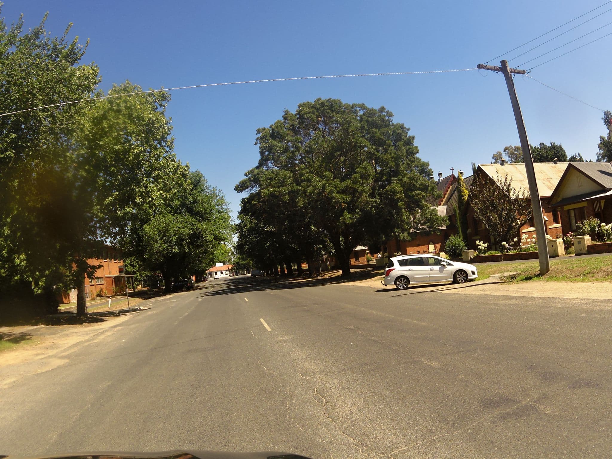 Street view near Belmont Bed & Breakfast, Benalla — © skillsy (CC BY-SA · Mapillary)