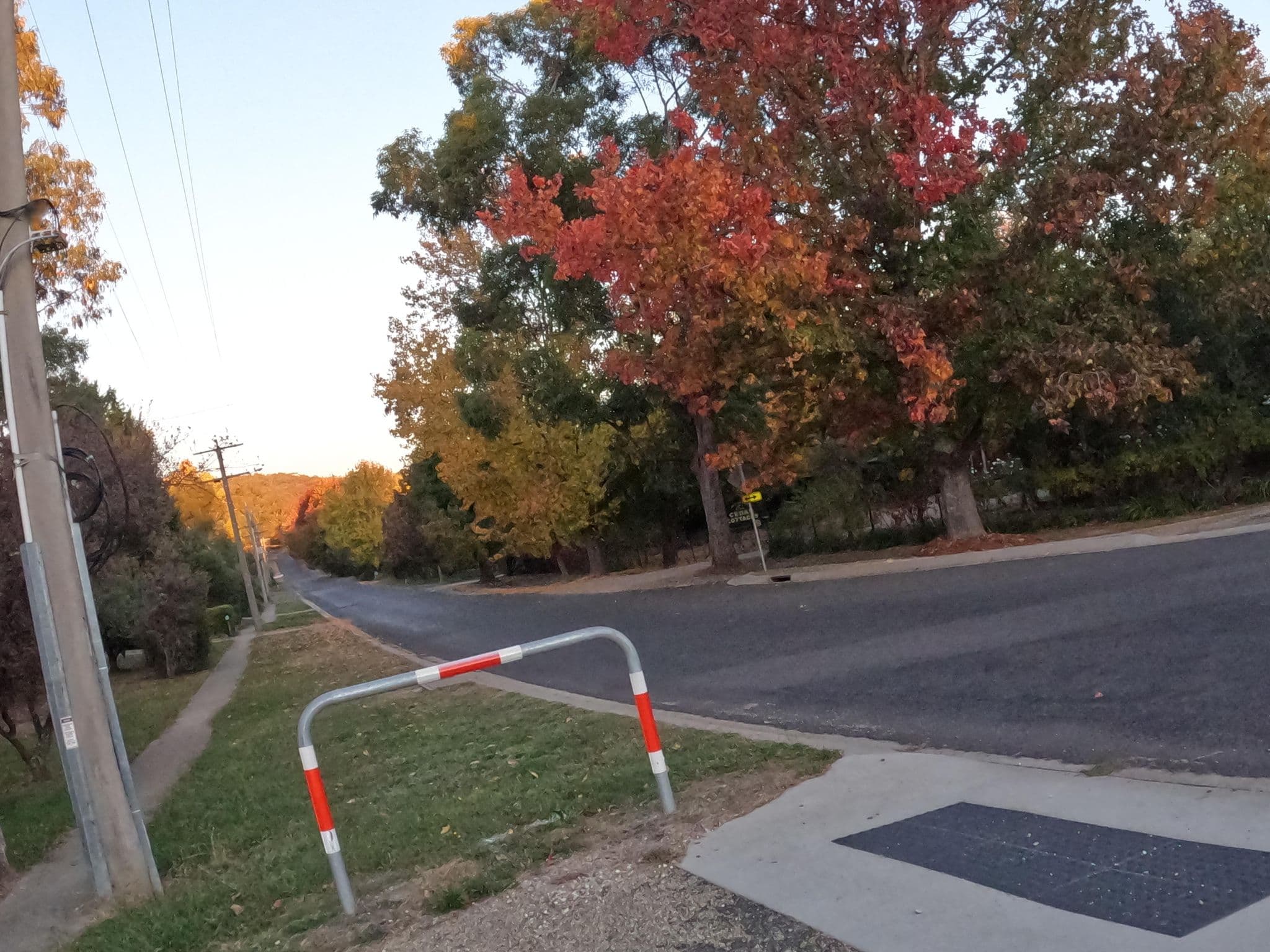 Street view near Beechworth Cottages, Beechworth — © skillsy (CC BY-SA · Mapillary)