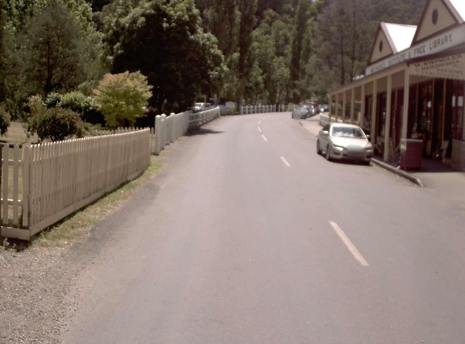 Street view near Walhalla's Creek Cottage, Glengarry — © vicroads (CC BY-SA · Mapillary)