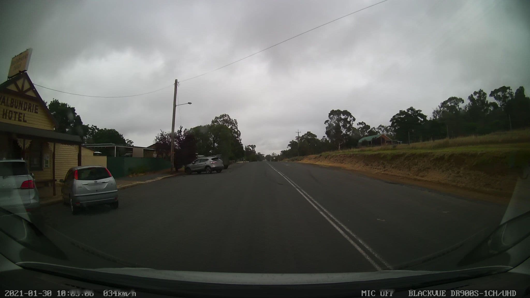 Street view near Walbundrie Hotel, Culcairn — © bob3bob3 (CC BY-SA · Mapillary)