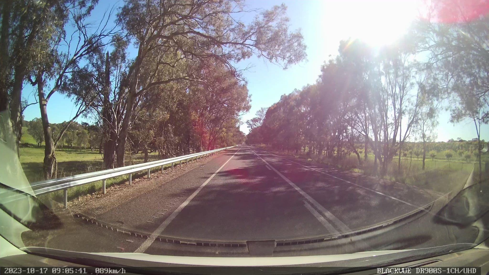Street view near Wombat Hotel, Young — © bob3bob3 (CC BY-SA · Mapillary)
