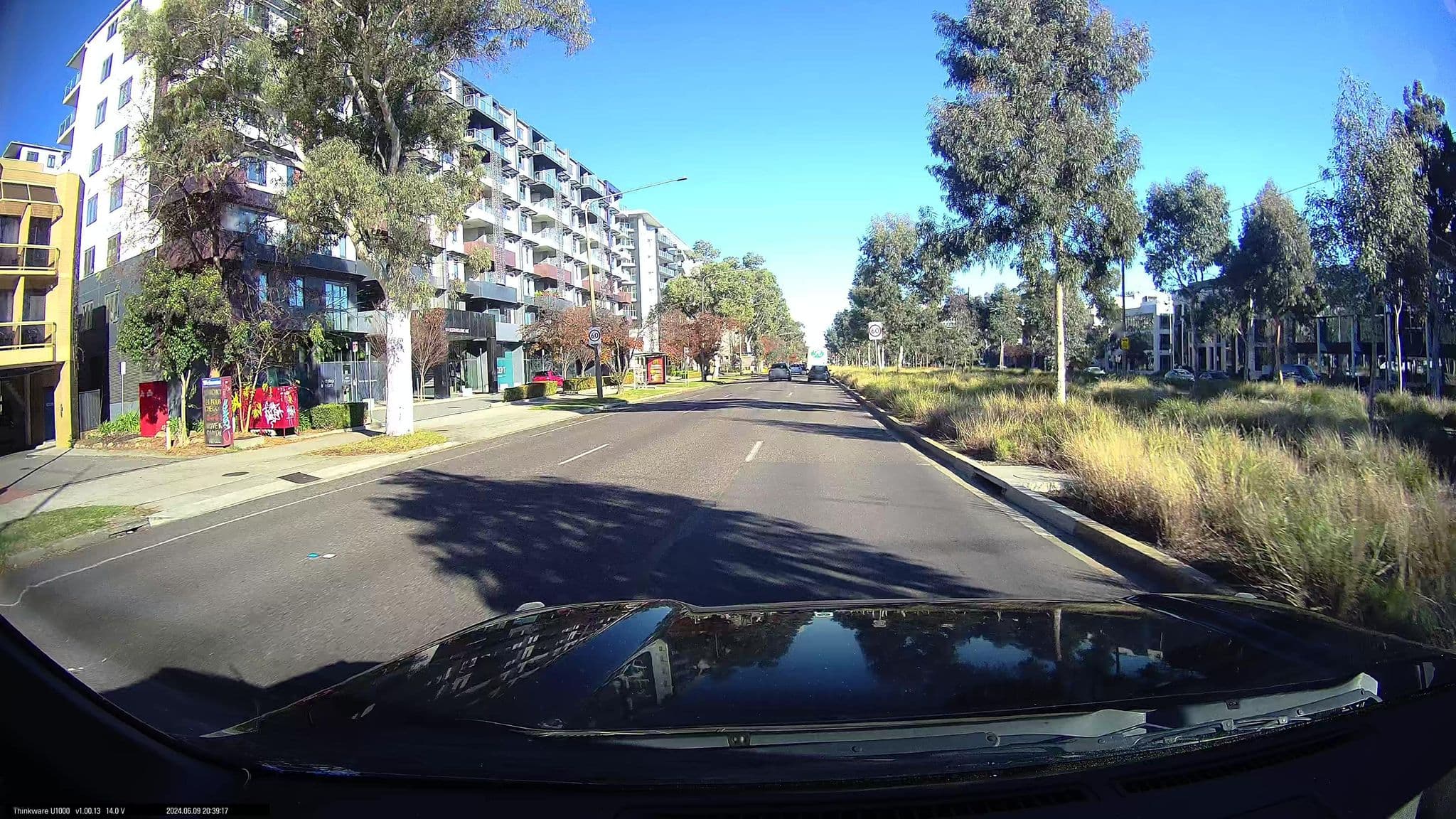 Street view near Madison Capital Executive Apartments, Braddon — © maxim752 (CC BY-SA · Mapillary)