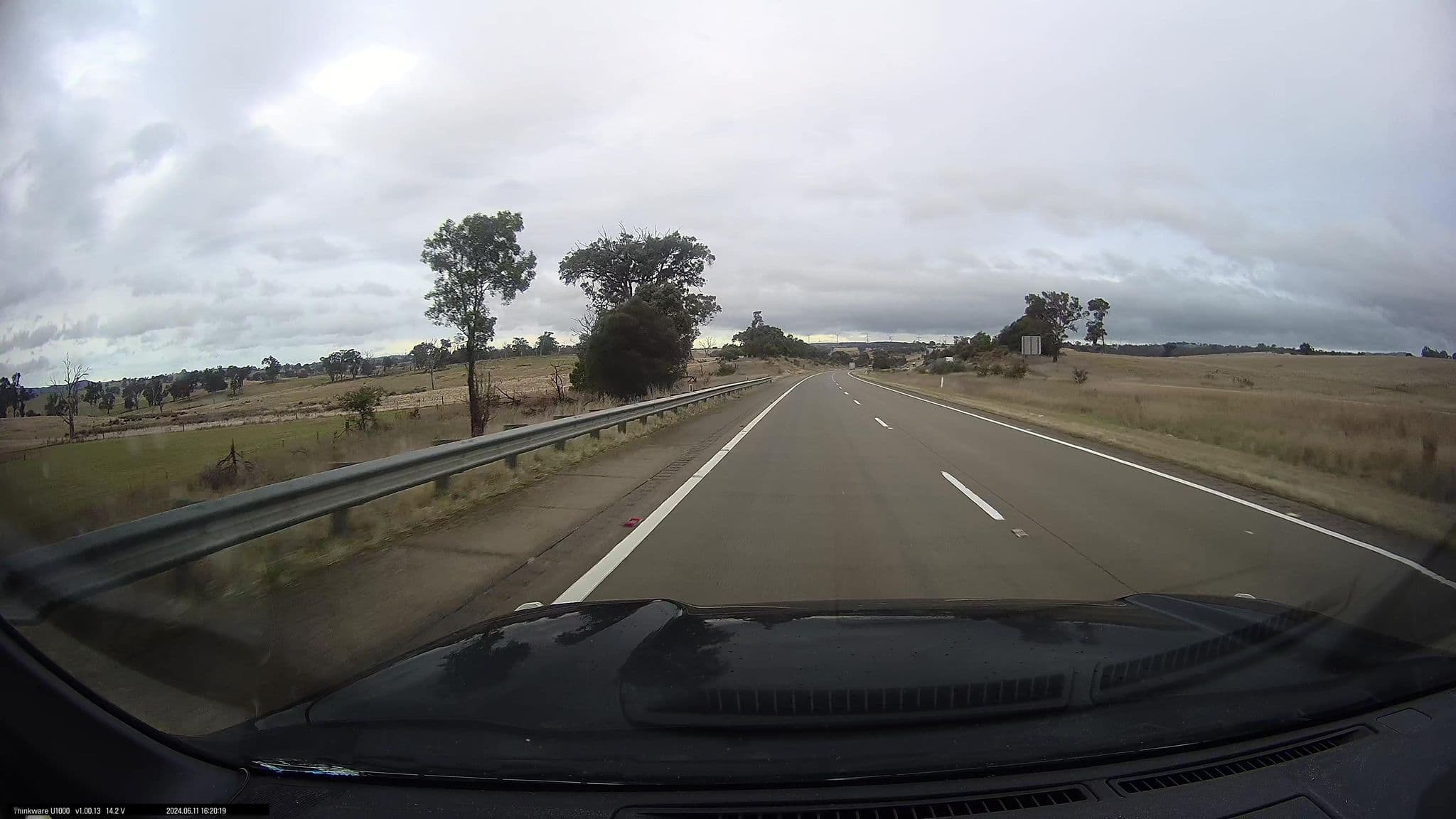 Street view near Gaddleen Grove Cottages, Gundaroo — © maxim752 (CC BY-SA · Mapillary)