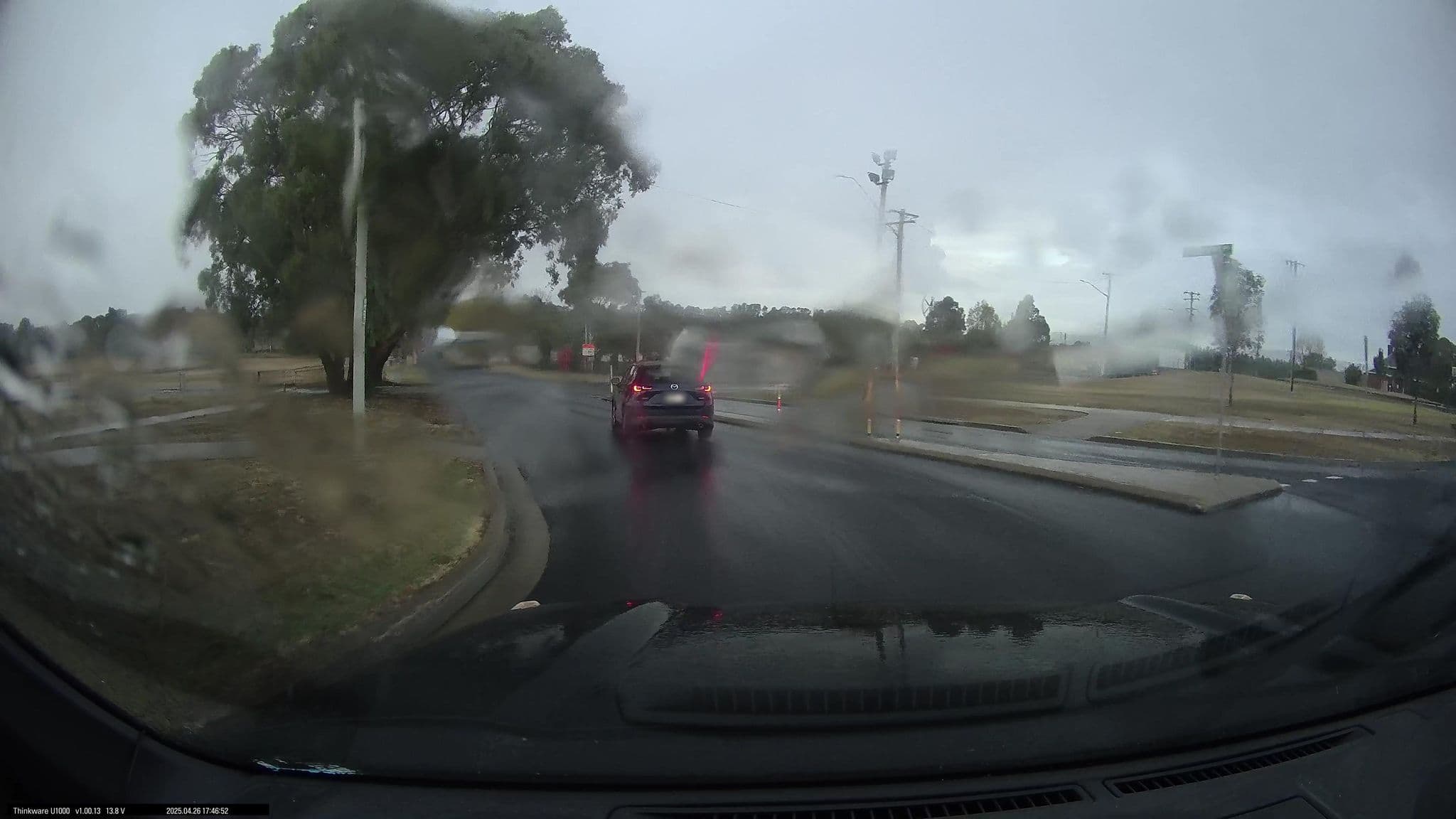 Street view near Mount Panorama Motor Racing Circuit, South Bathurst — © maxim752 (CC BY-SA · Mapillary)