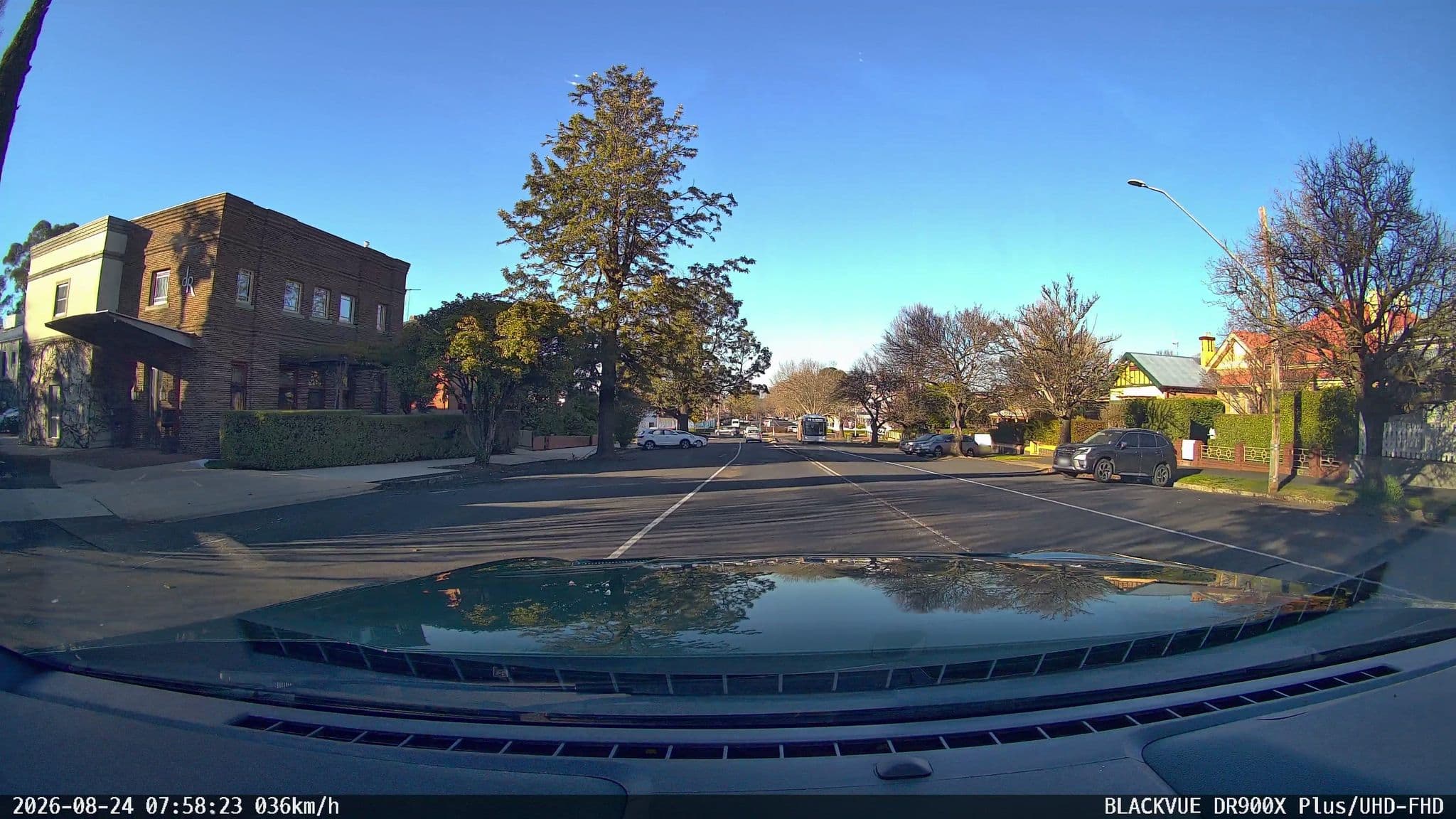 Street view near De Russie Hotel, Orange — © CitrusMapper (CC BY-SA · Mapillary)