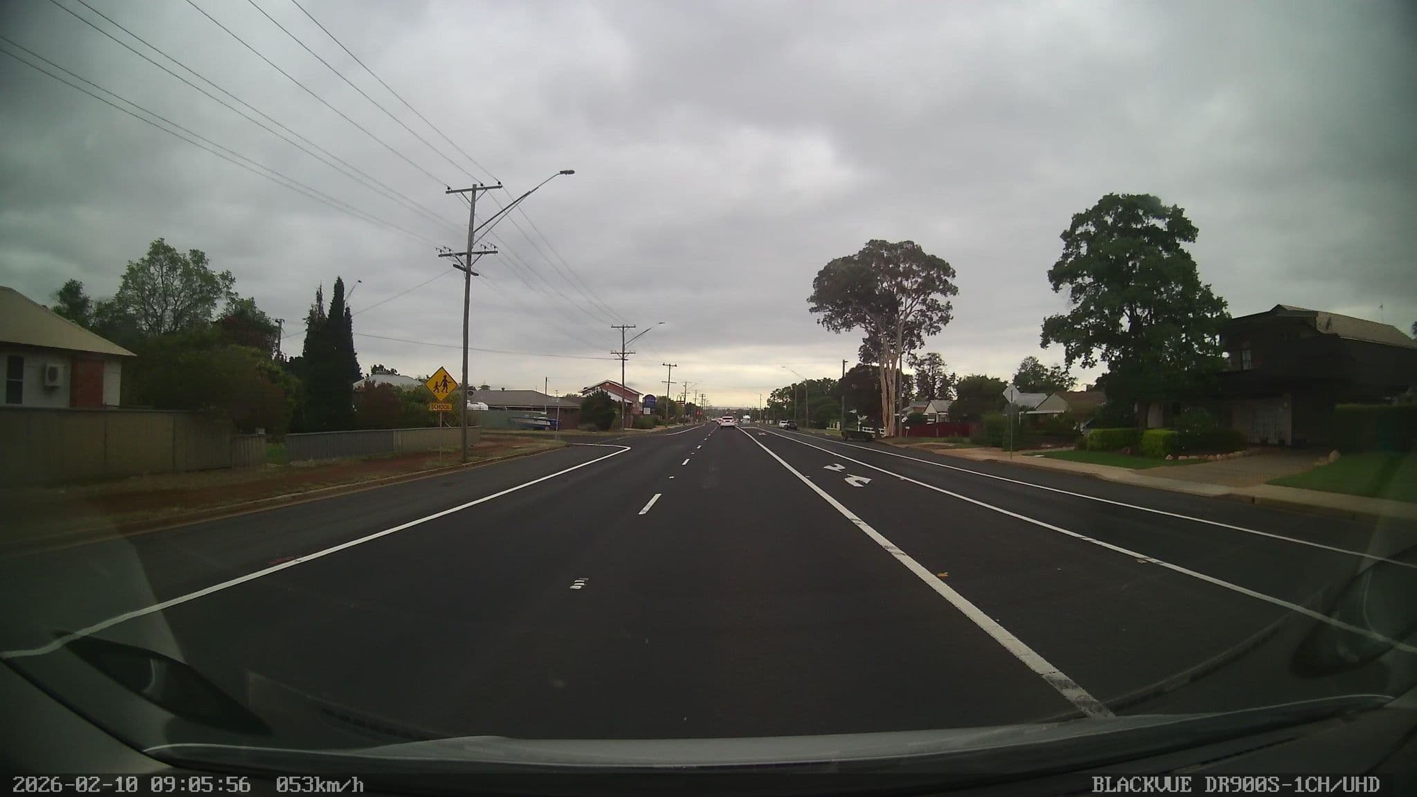 Street view near All Settlers Motor Inn, Dubbo — © bob3bob3 (CC BY-SA · Mapillary)