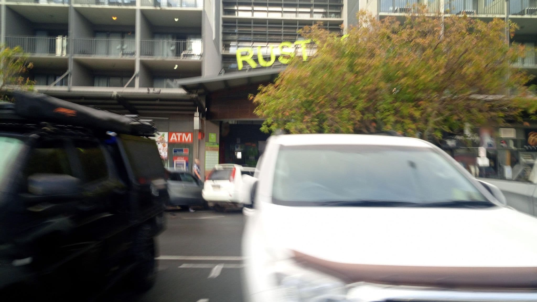 Street view near Rydges Plaza Cairns, Cairns City — © orbac (CC BY-SA · Mapillary)