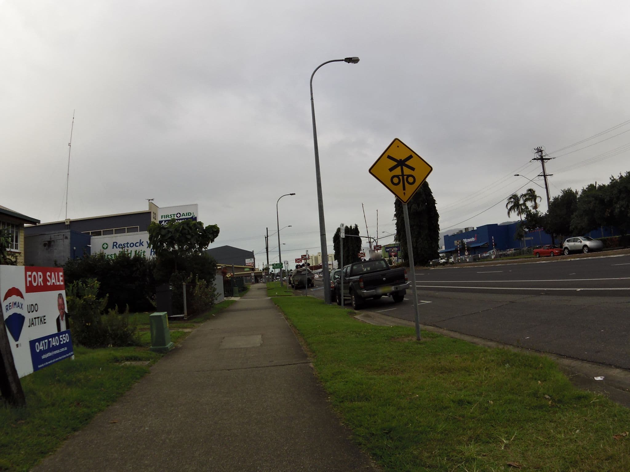Street view near Florence Guest House, Cairns — © skillsy (CC BY-SA · Mapillary)