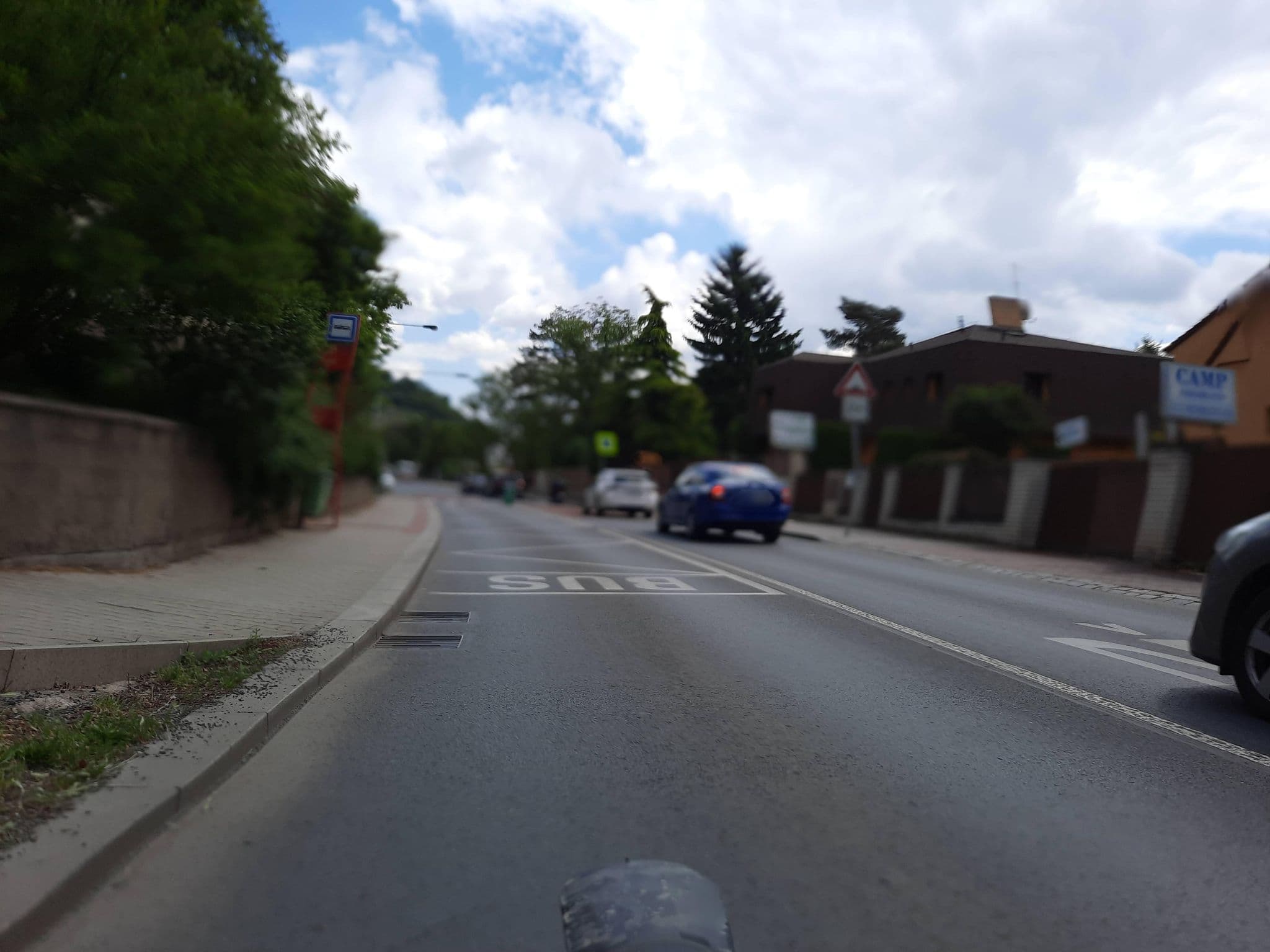 Street view near Camp Fremunt, Troja — © ondrejlopatka (CC BY-SA · Mapillary)