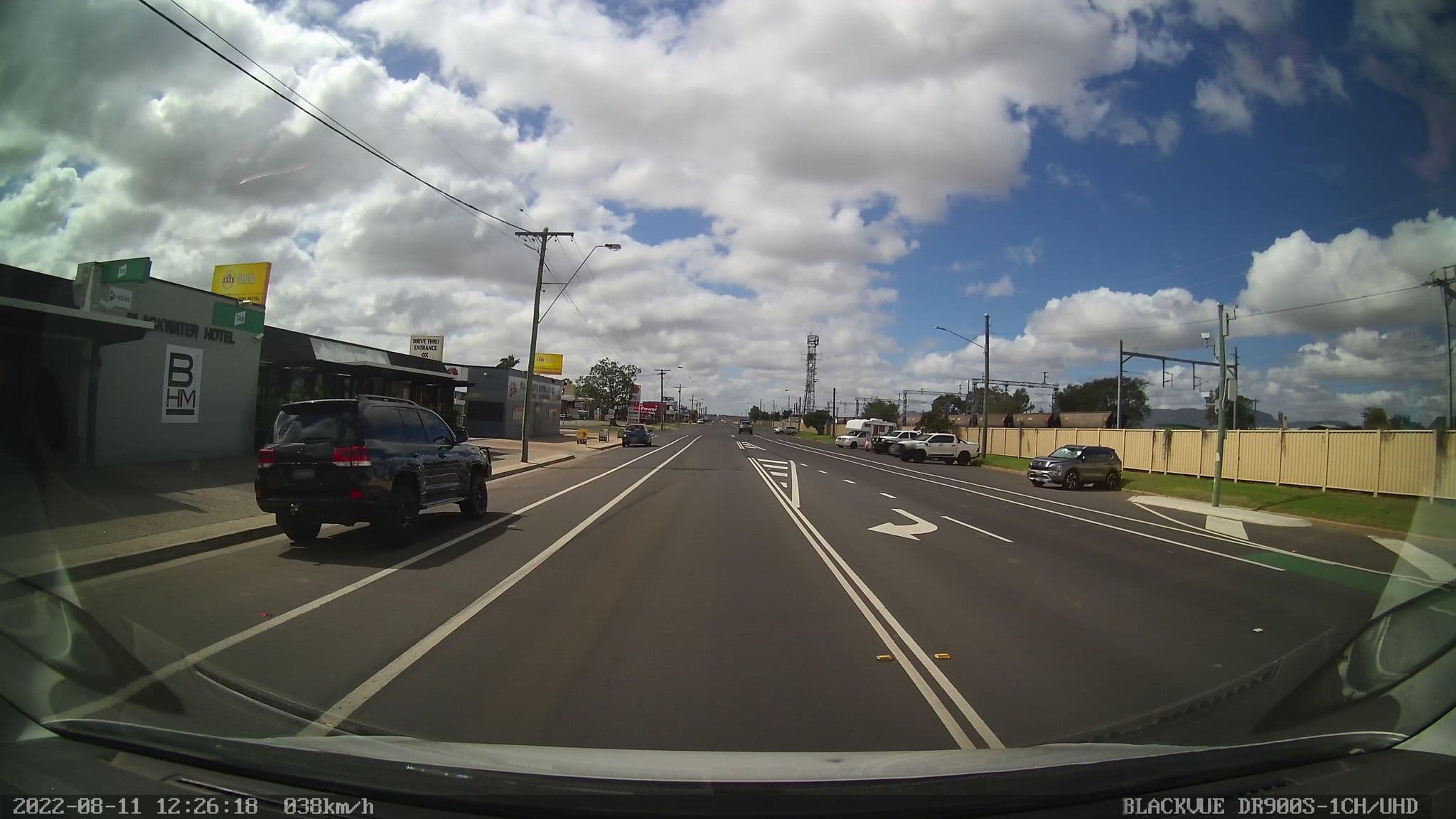 Street view near Blackwater Hotel Motel, Blackwater — © bob3bob3 (CC BY-SA · Mapillary)