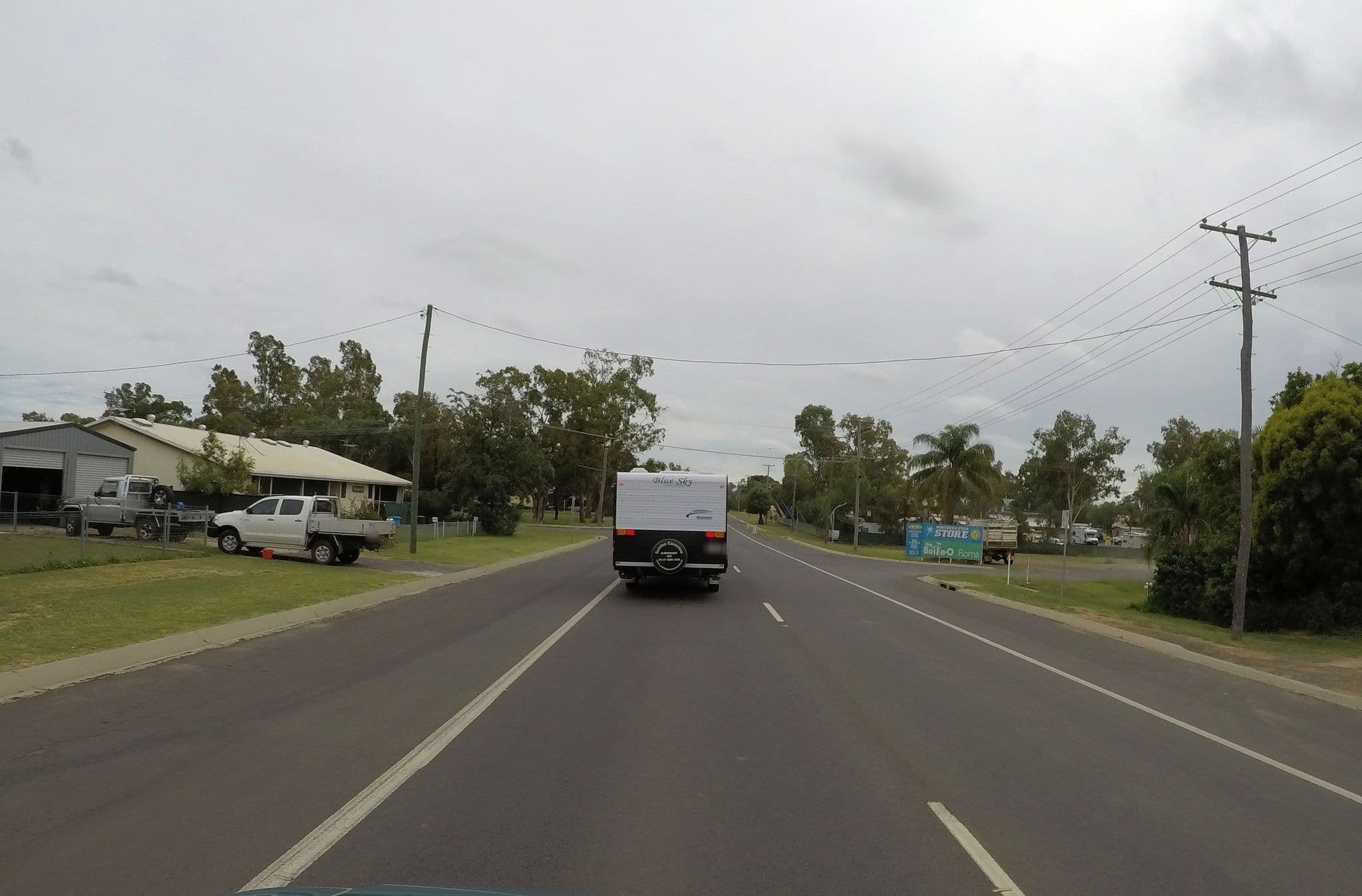 Street view near Taylor St Tarts, Roma — © petescarth (CC BY-SA · Mapillary)