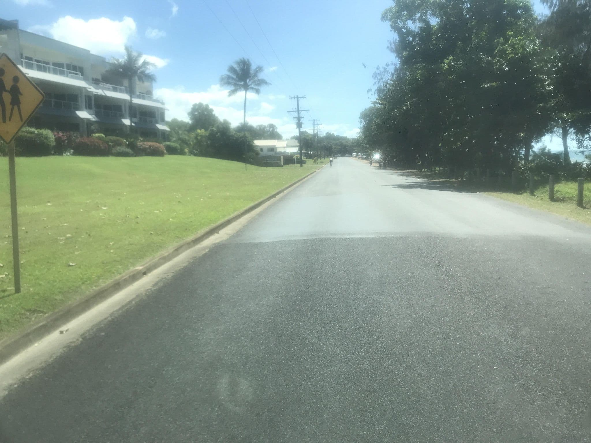 Street view near Mission Beach Shores, Wongaling Beach — © orbac (CC BY-SA · Mapillary)