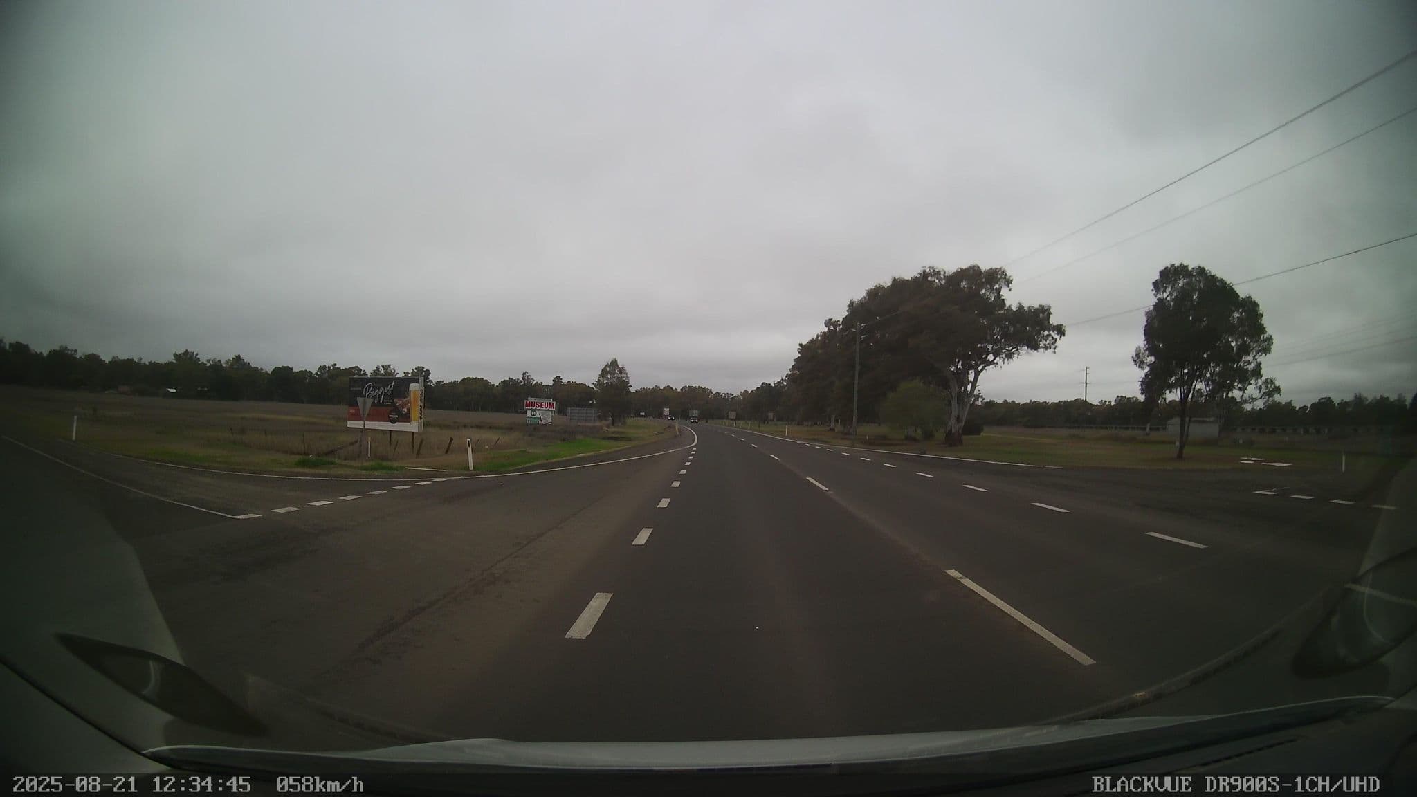 Street view near Overlander Homestead, Roma — © bob3bob3 (CC BY-SA · Mapillary)