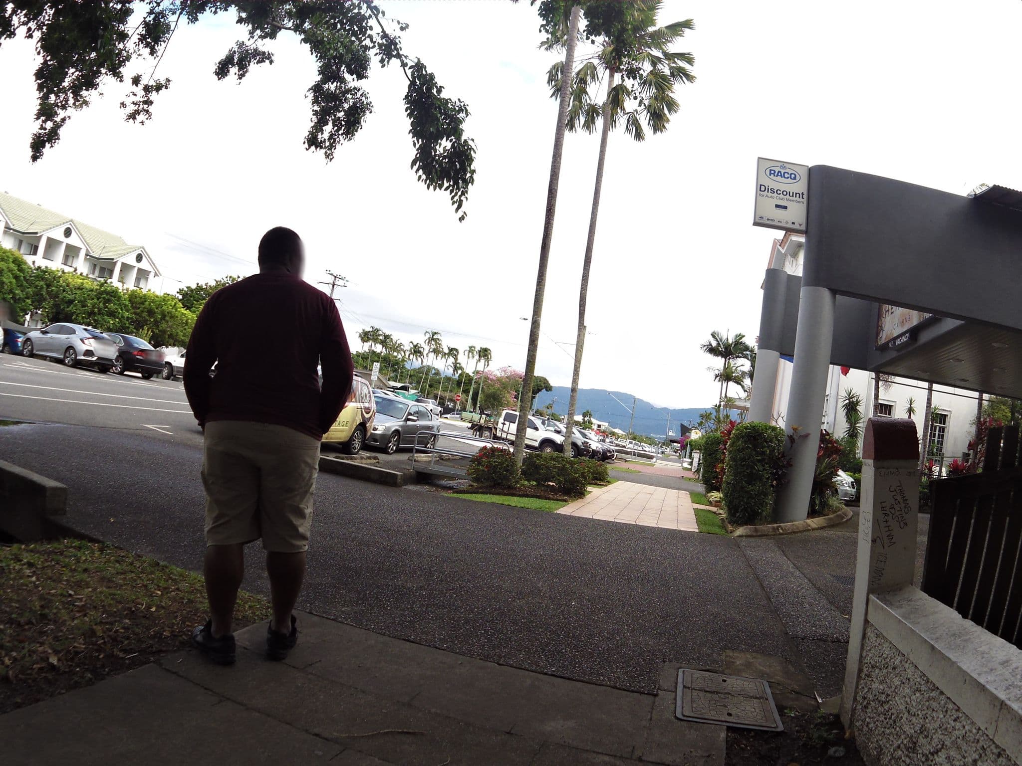 Street view near Heritage Cairns, Cairns City — © skillsy (CC BY-SA · Mapillary)