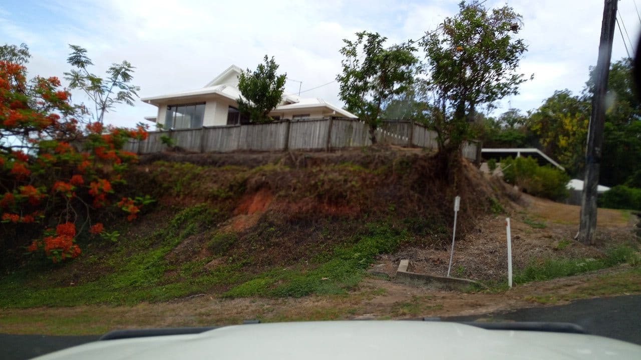 Street view near Treetops Lodge, Whitfield — © orbac (CC BY-SA · Mapillary)