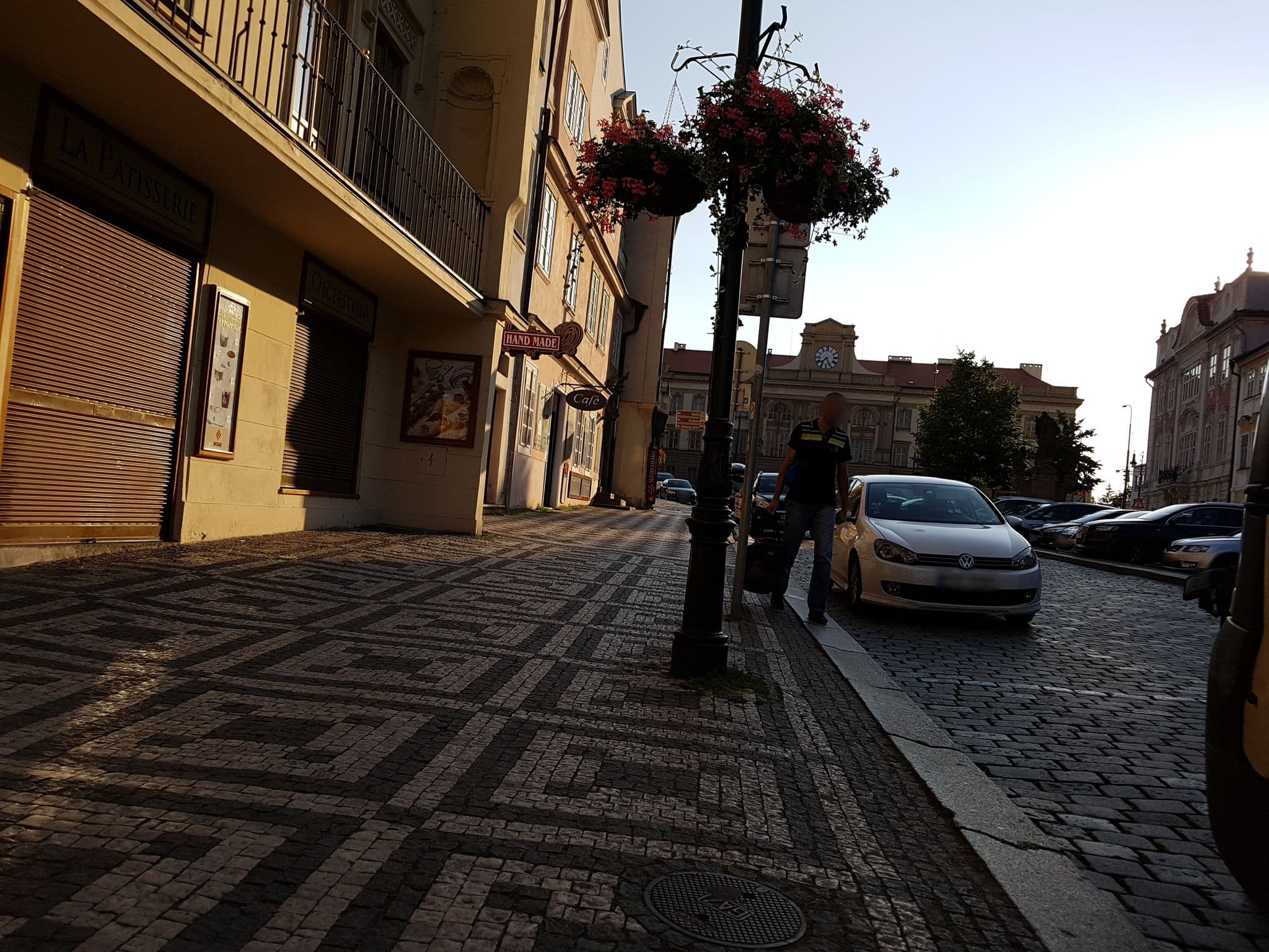 Street view near Hotel Monastery, Střešovice — © pbb (CC BY-SA · Mapillary)