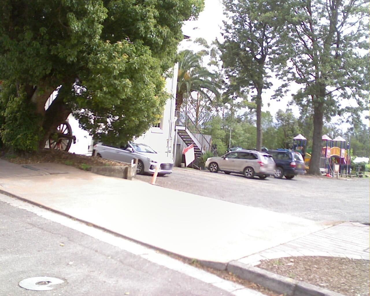Street view near Wildes Boutique Hotel, Cambewarra Village — © bob3bob3 (CC BY-SA · Mapillary)