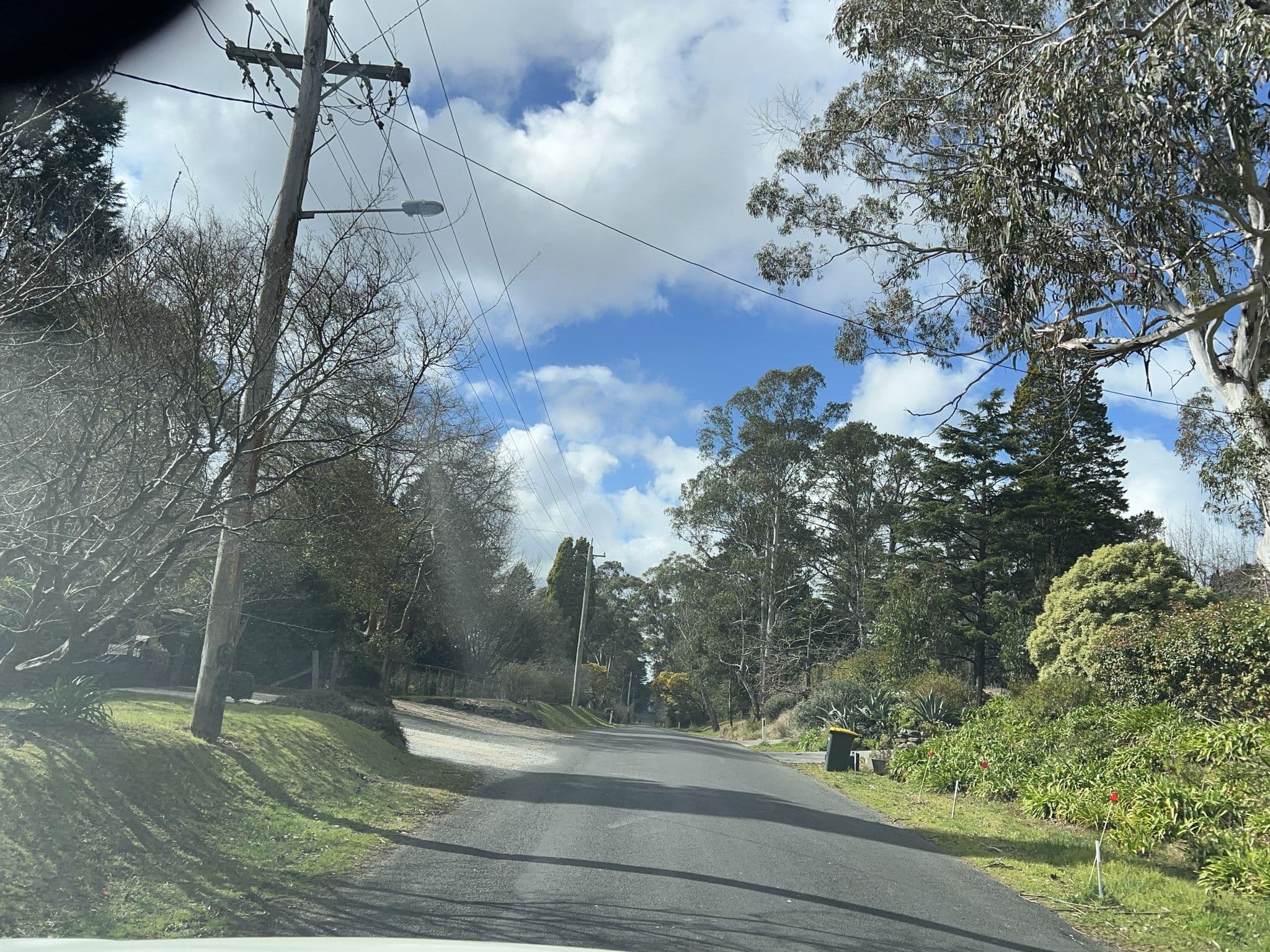 Street view near Pyrenees Tours, Burradoo — © jlstudio (CC BY-SA · Mapillary)